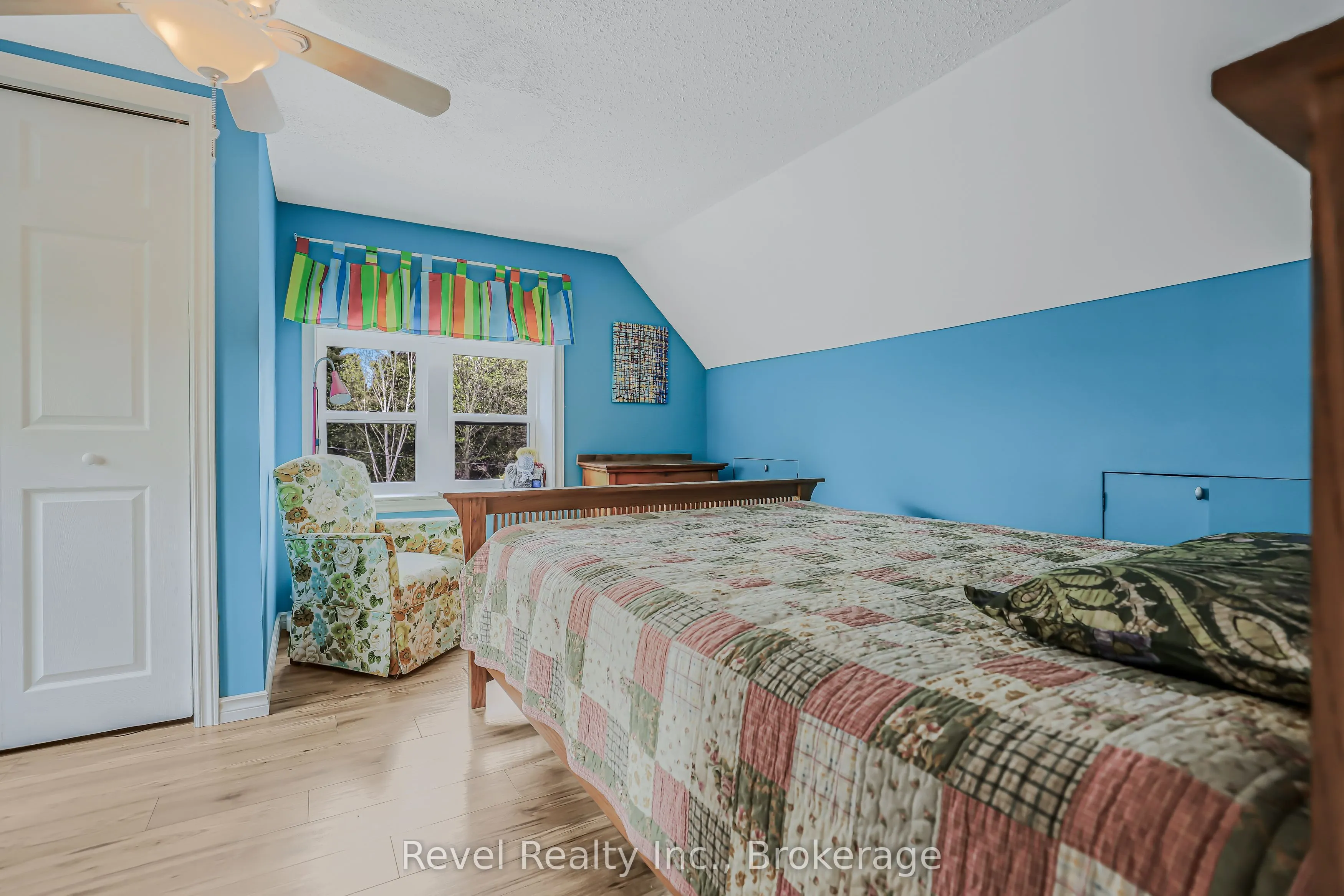 382 2nd Avenue SE