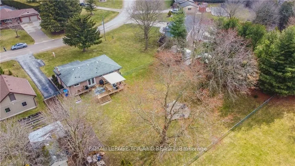104 Simcoe Crescent