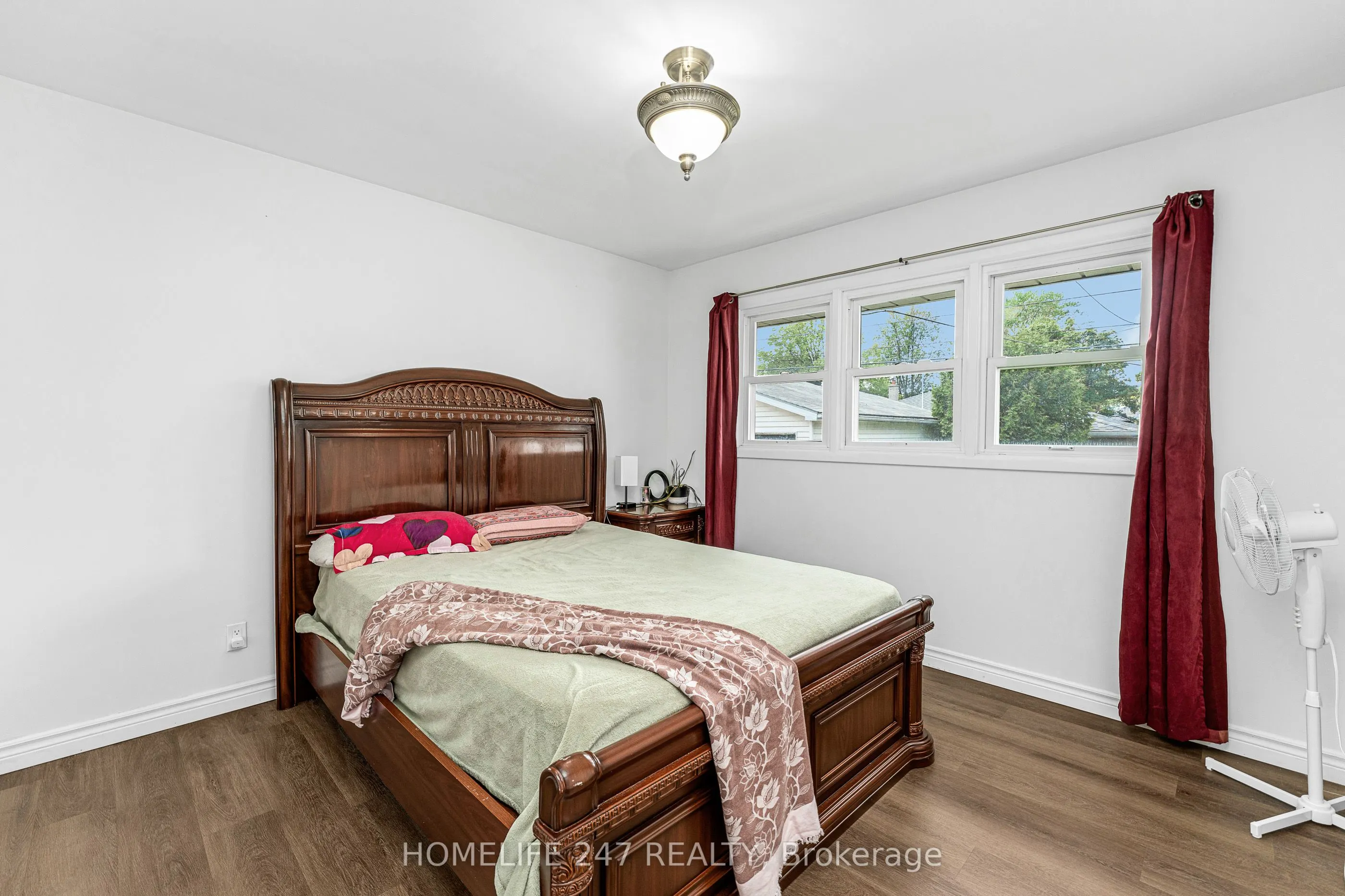 951 Riverdale Avenue