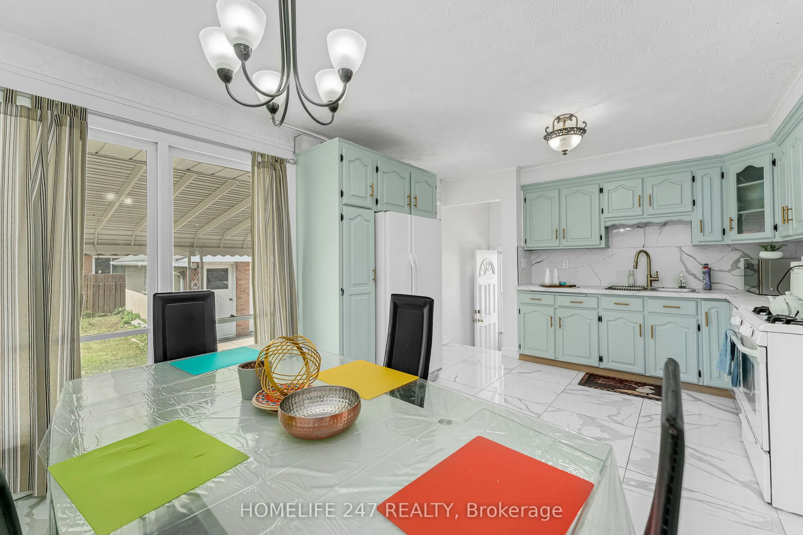 951 Riverdale Avenue