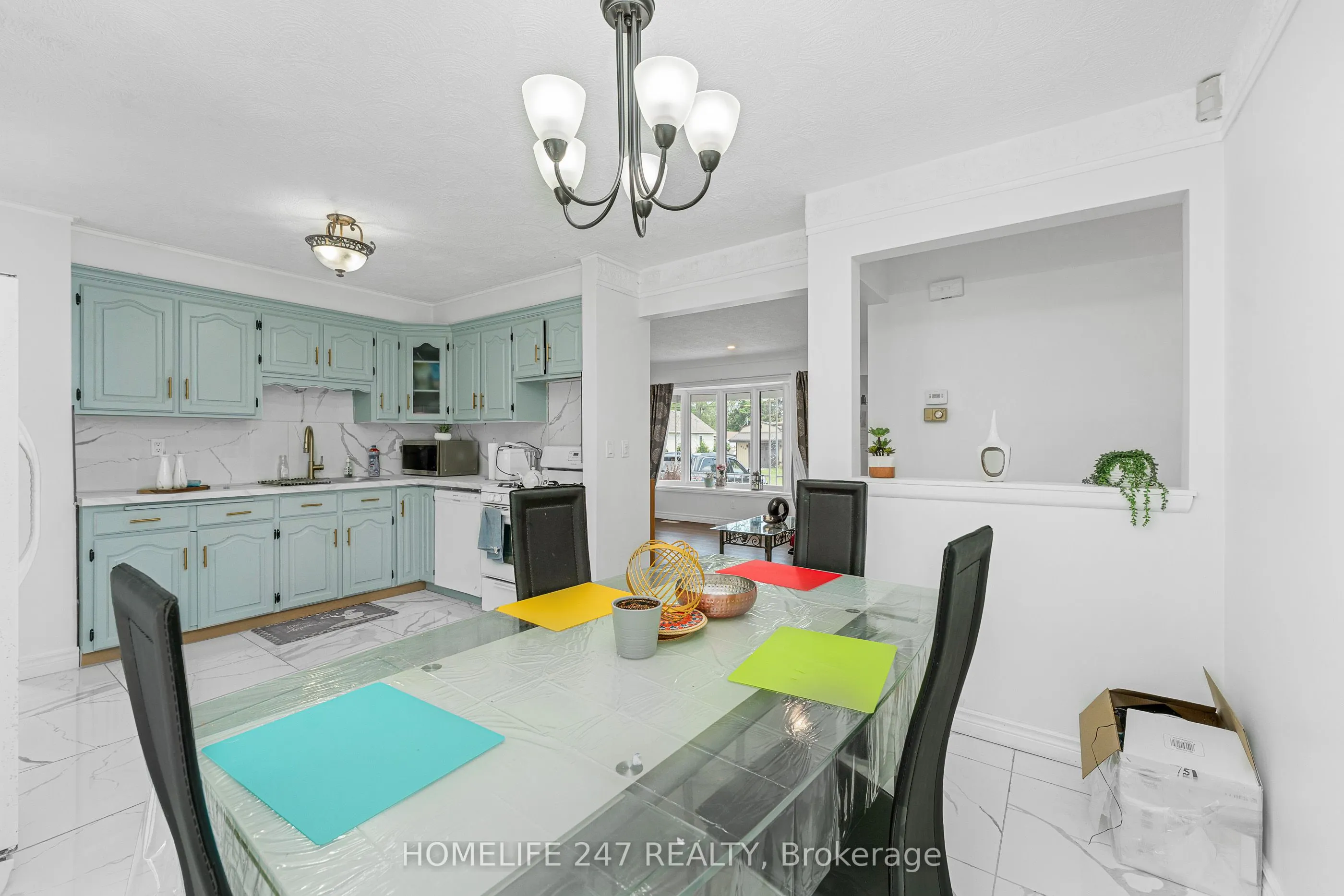 951 Riverdale Avenue