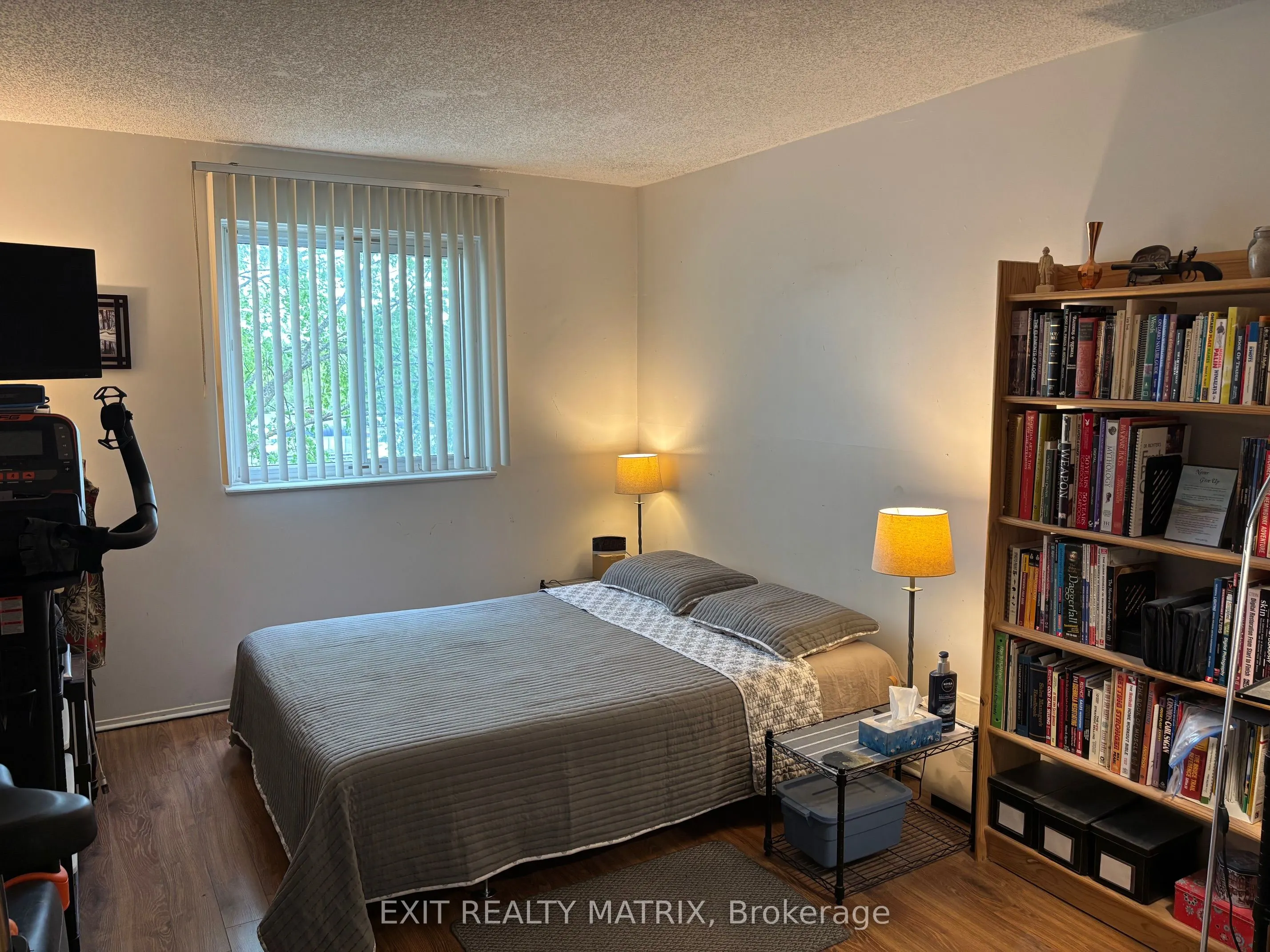 315 Spence Avenue, #2006