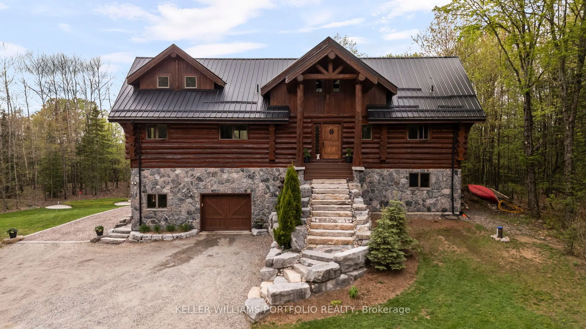1279 North Drive