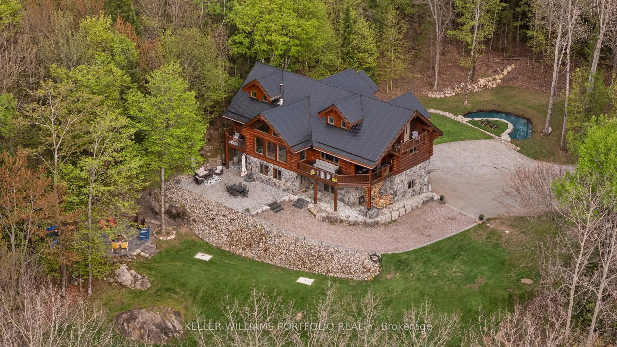 1279 North Drive