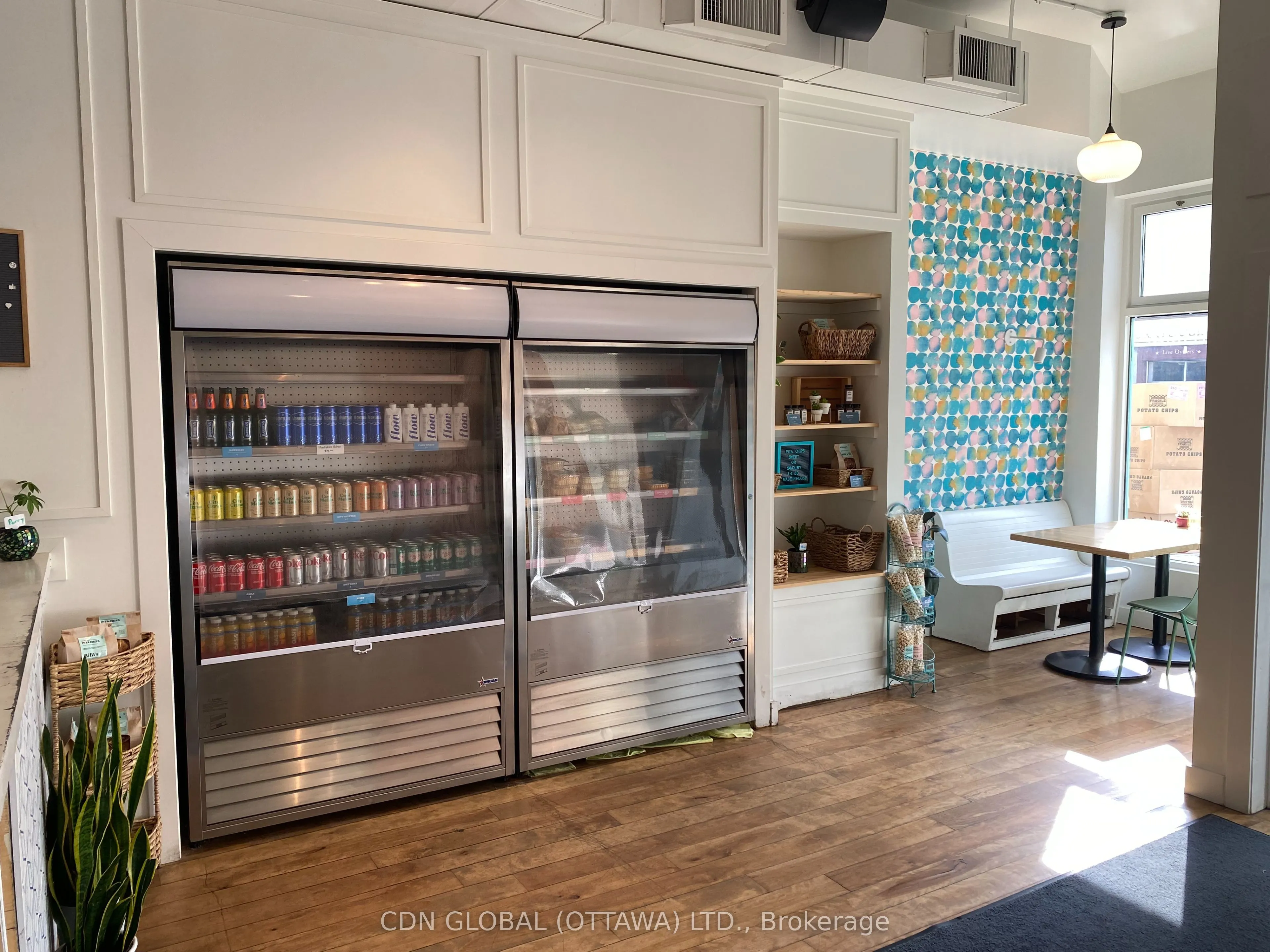 1087 Wellington Street W, #3