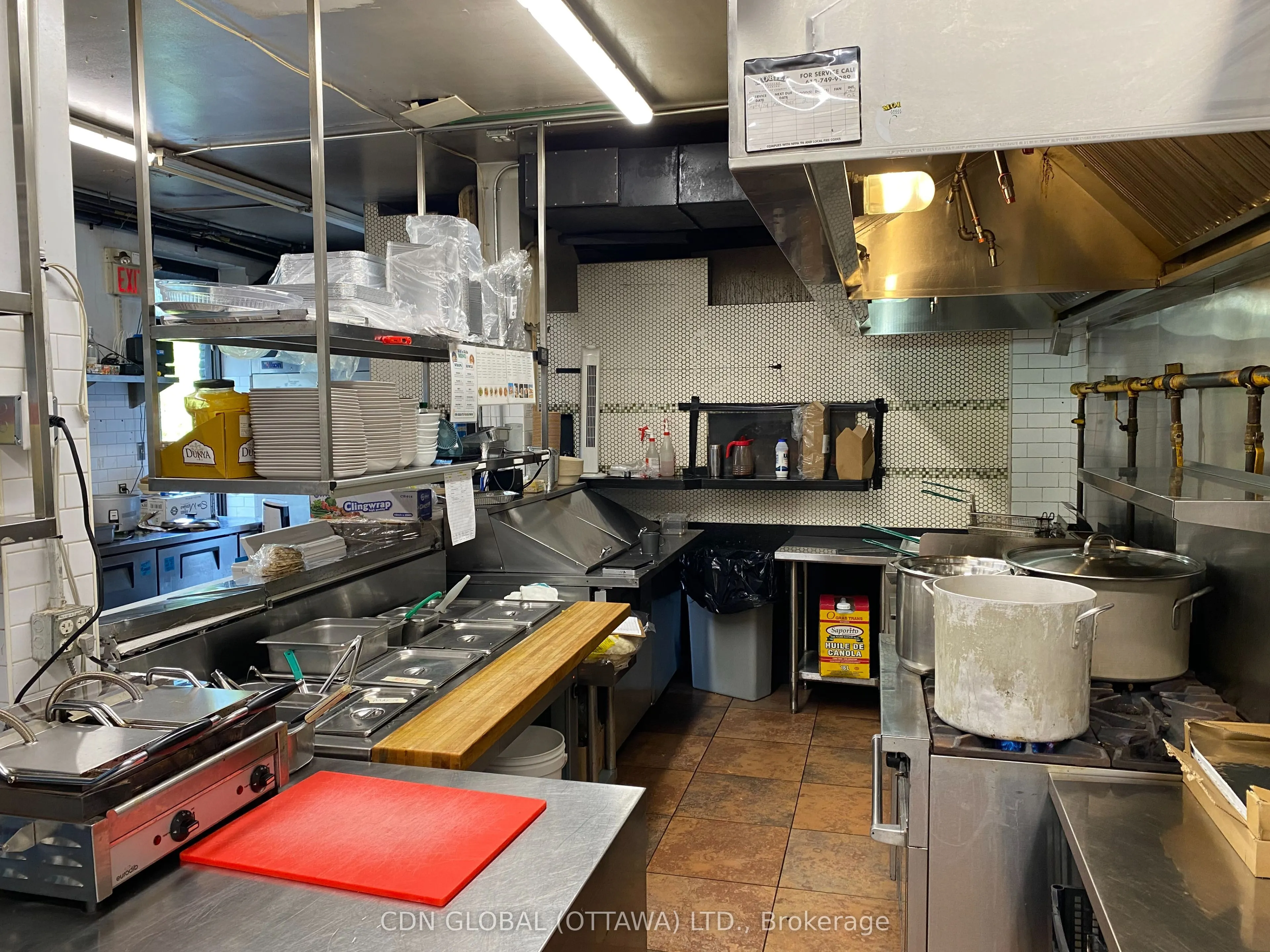 1087 Wellington Street W, #3