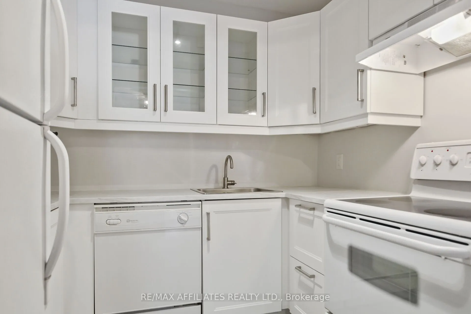 160 Bruyere Street, ##1