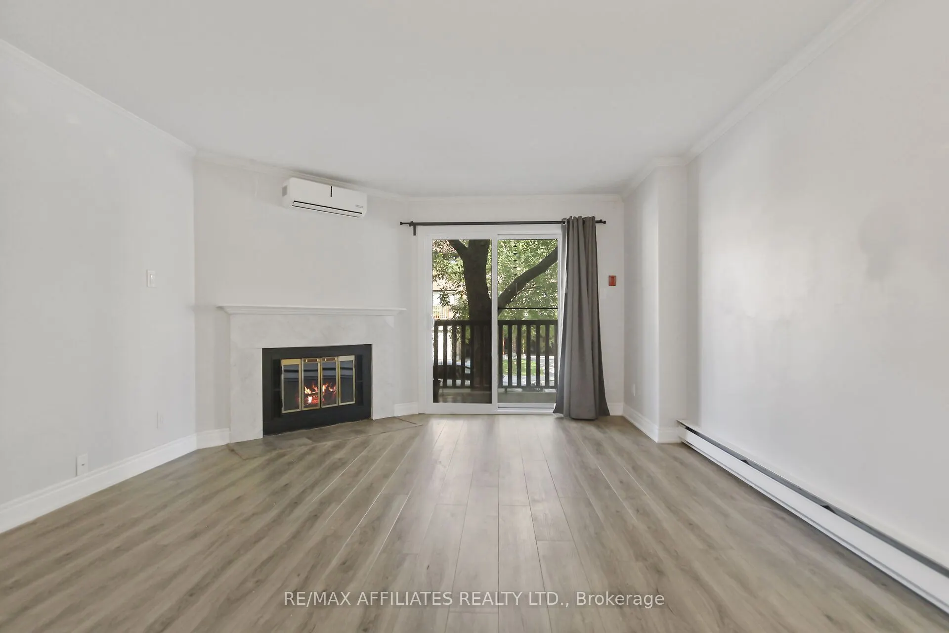 160 Bruyere Street, ##1