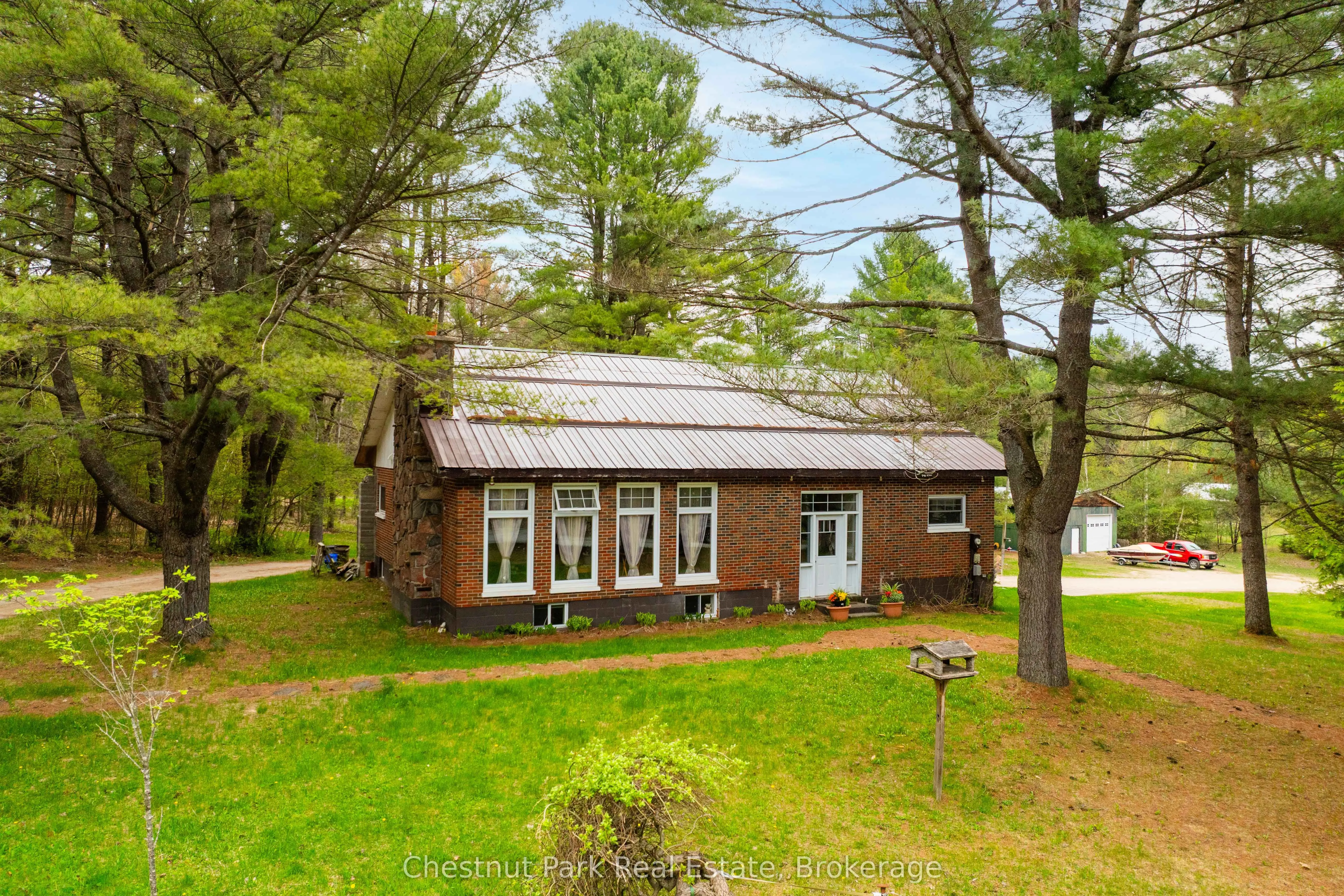 1258 Ravenscliffe Road