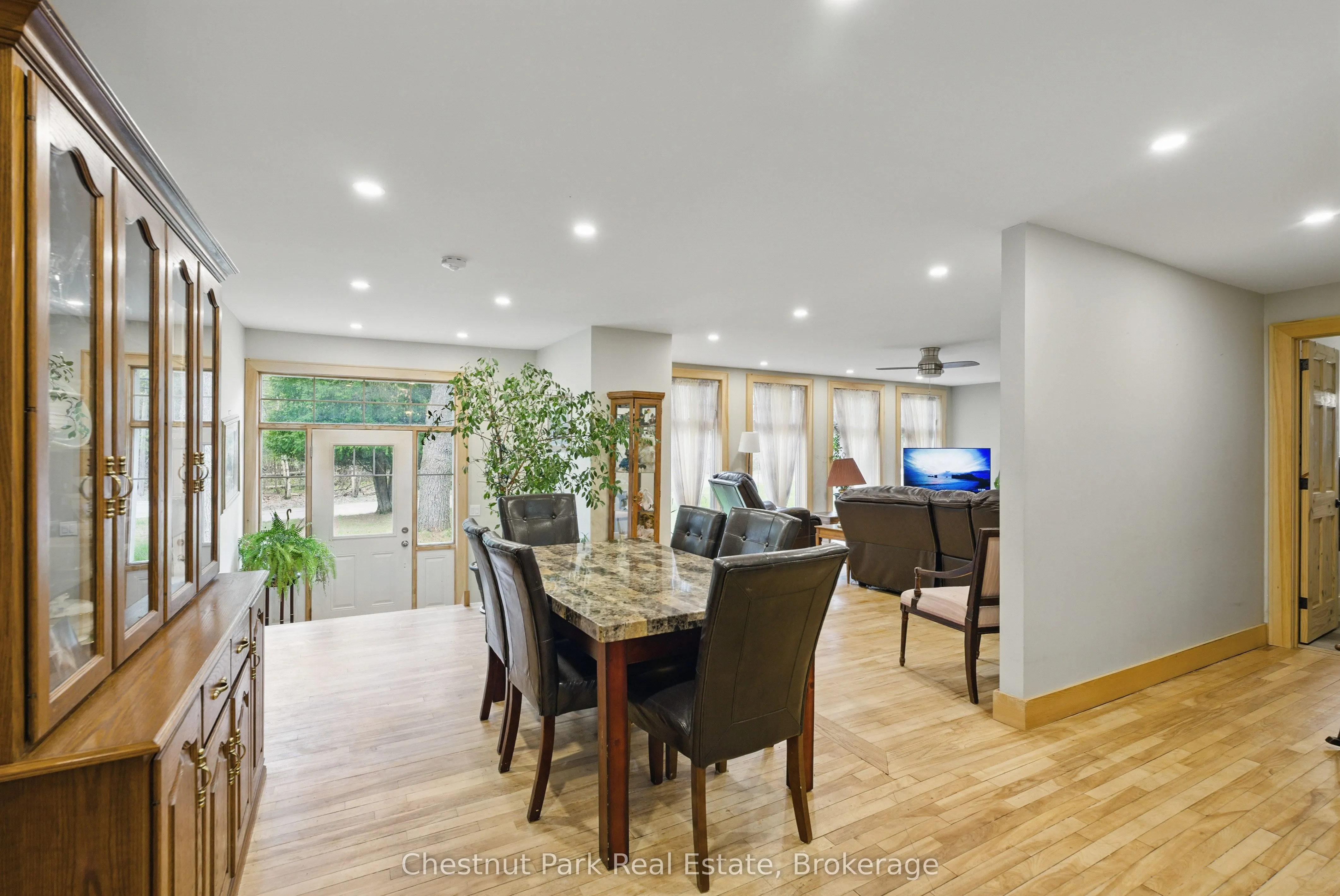 1258 Ravenscliffe Road
