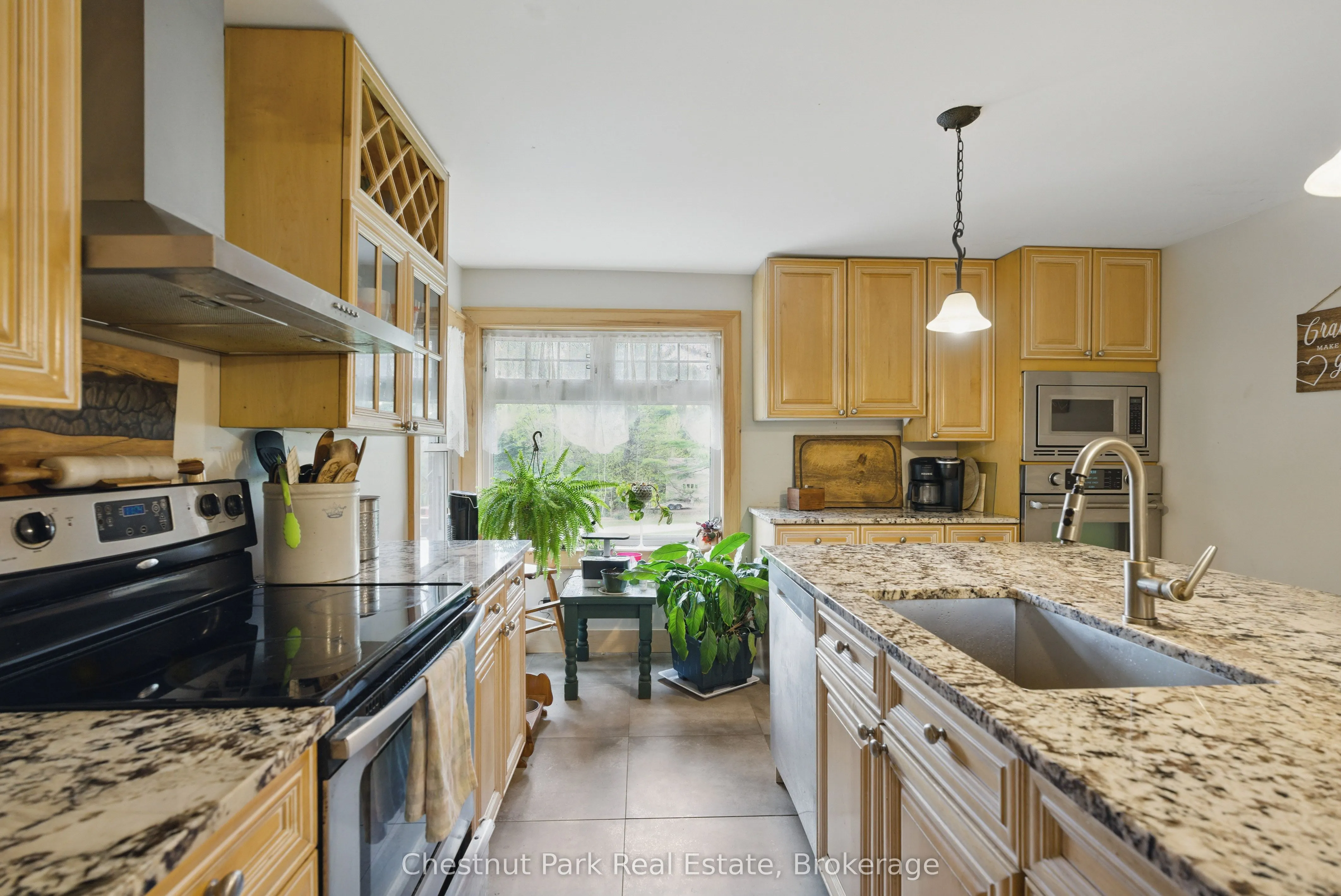 1258 Ravenscliffe Road