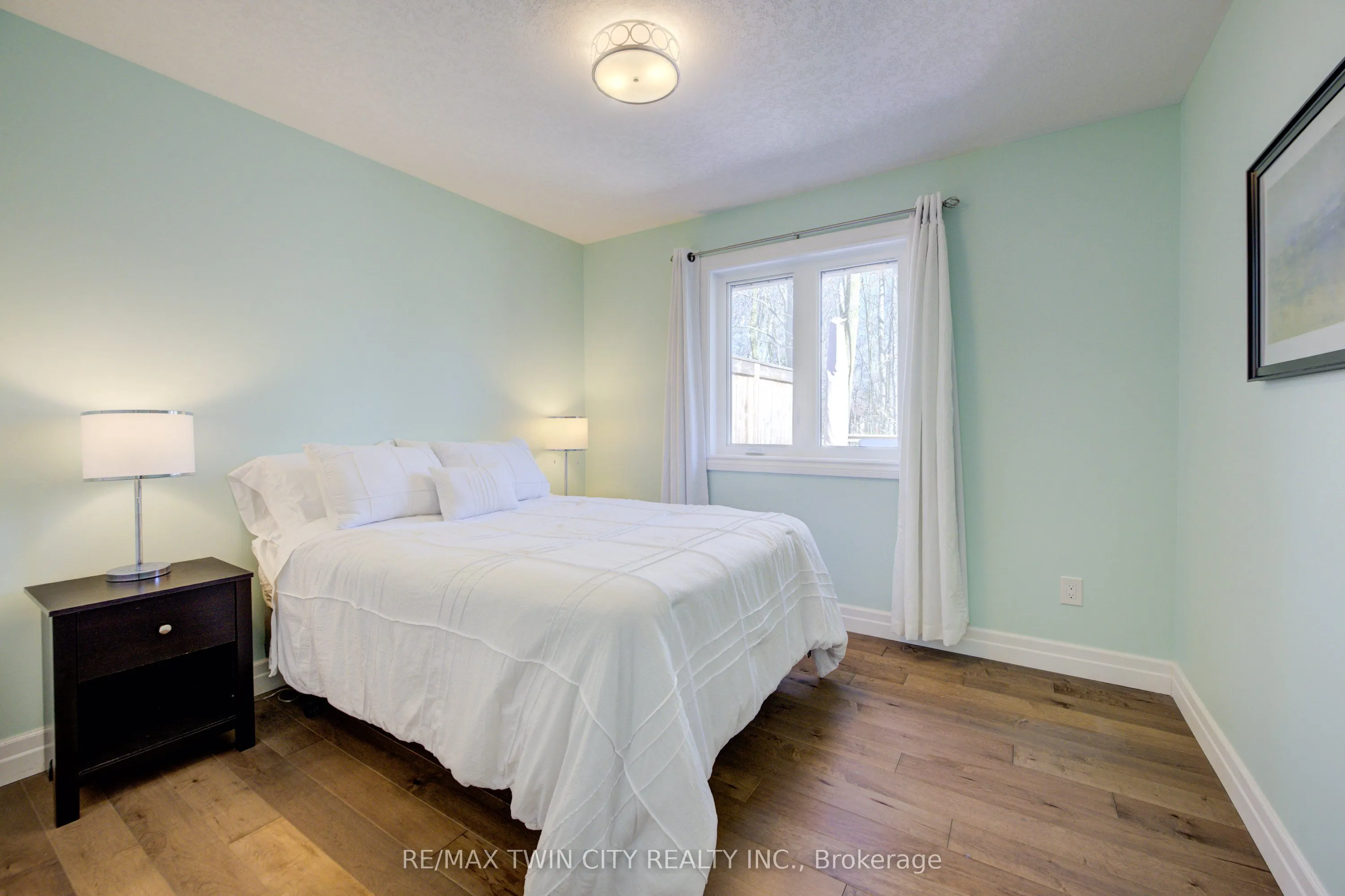 439 Northlake Drive
