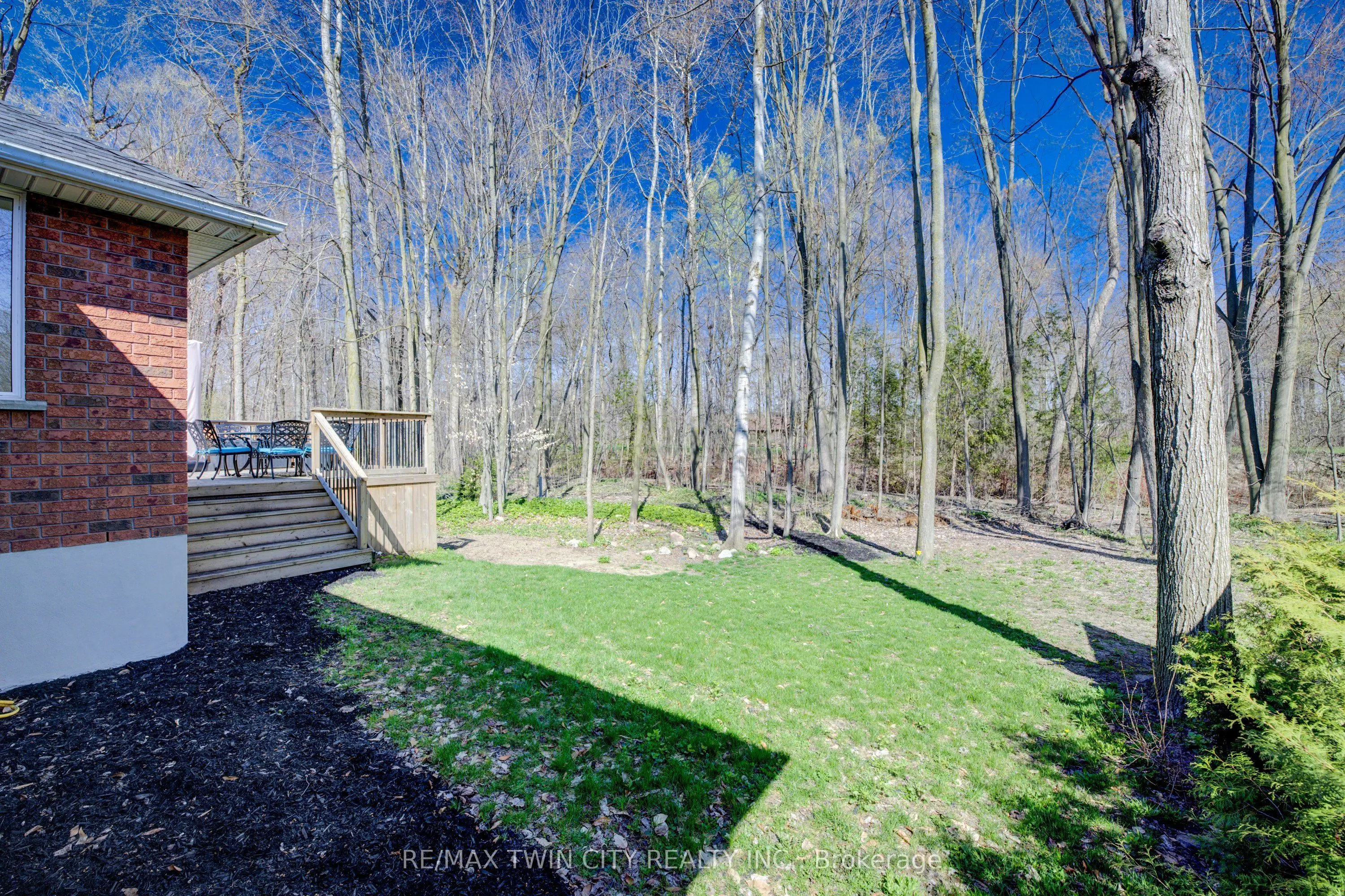 439 Northlake Drive