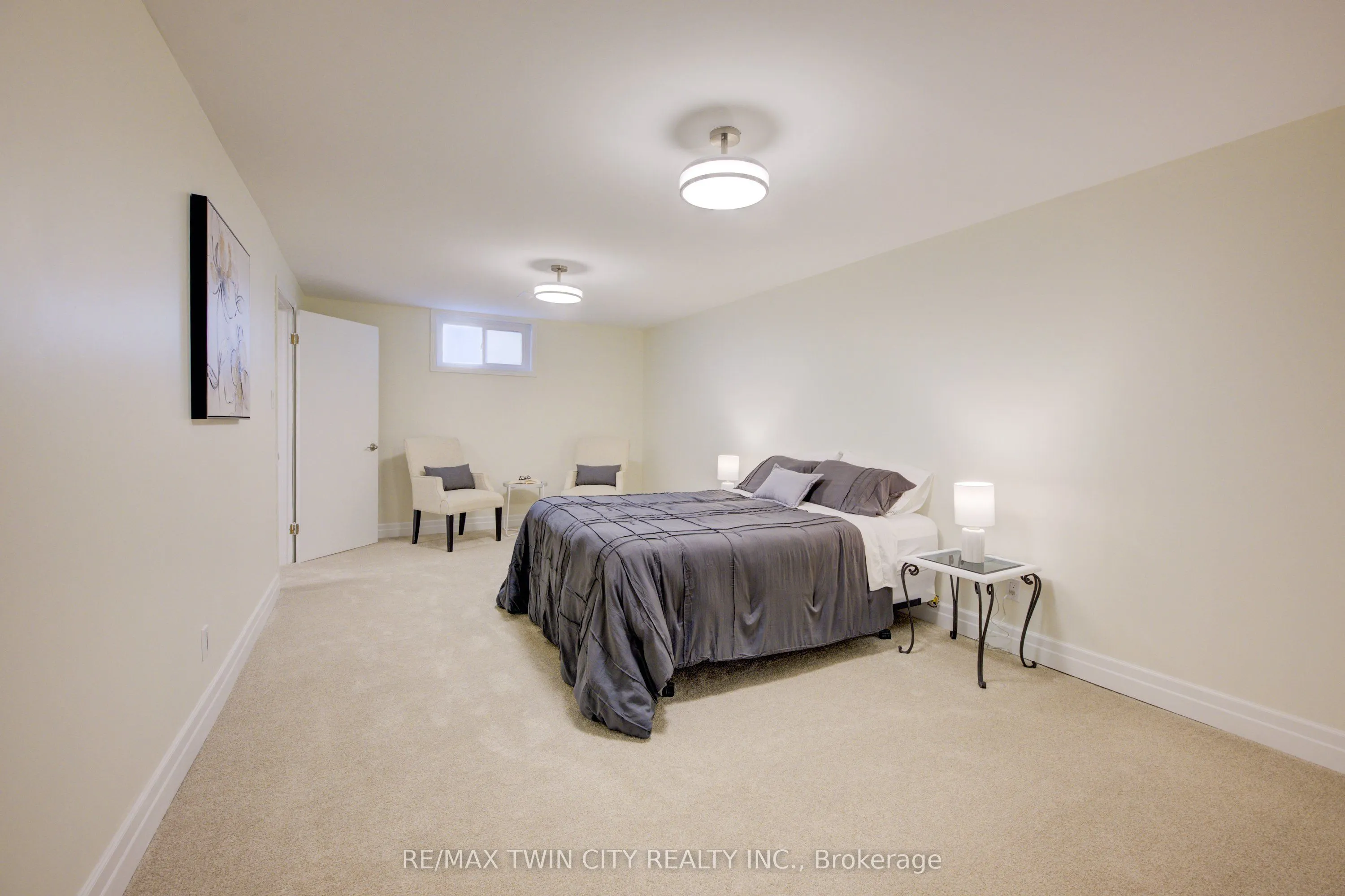 439 Northlake Drive