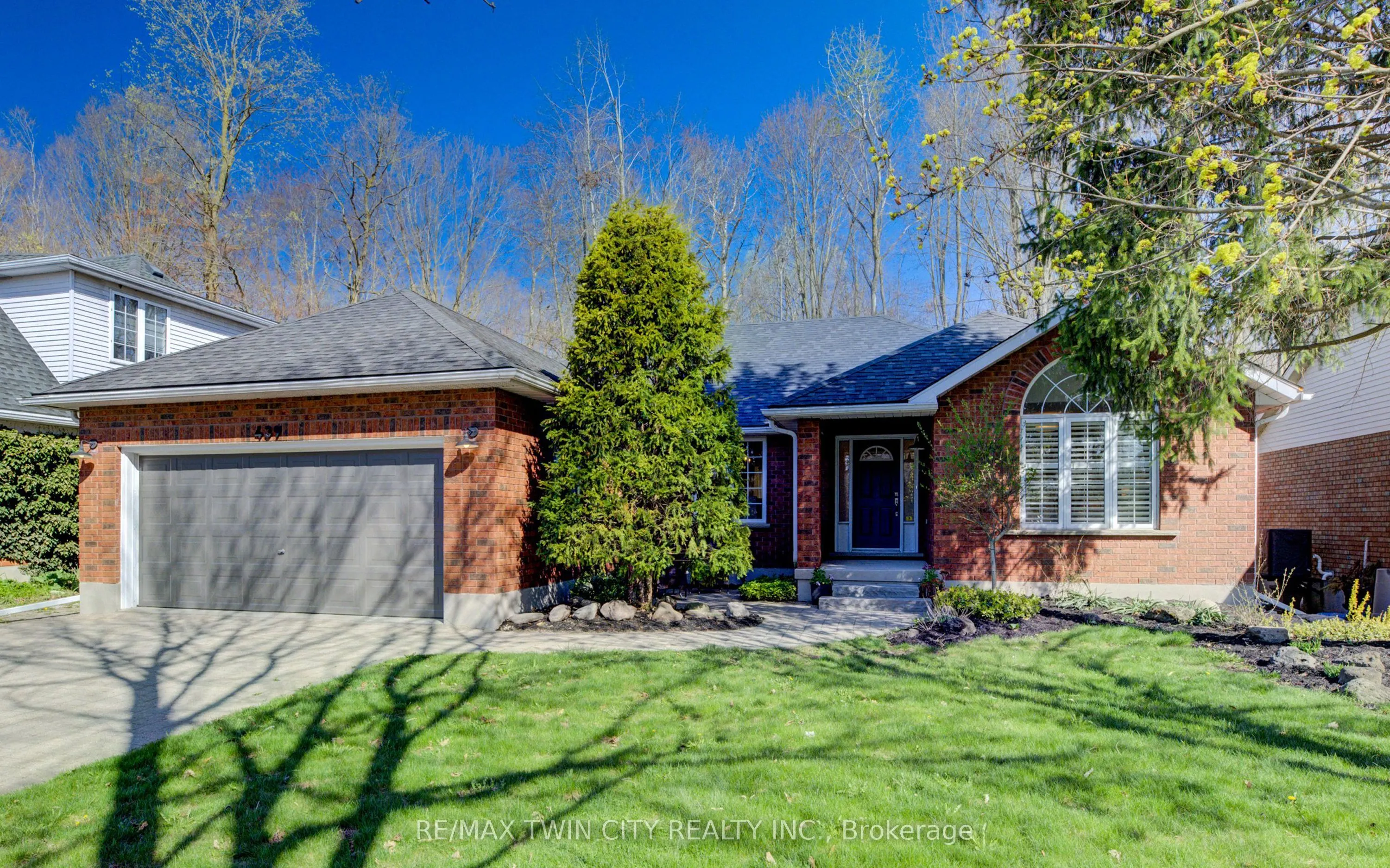 439 Northlake Drive