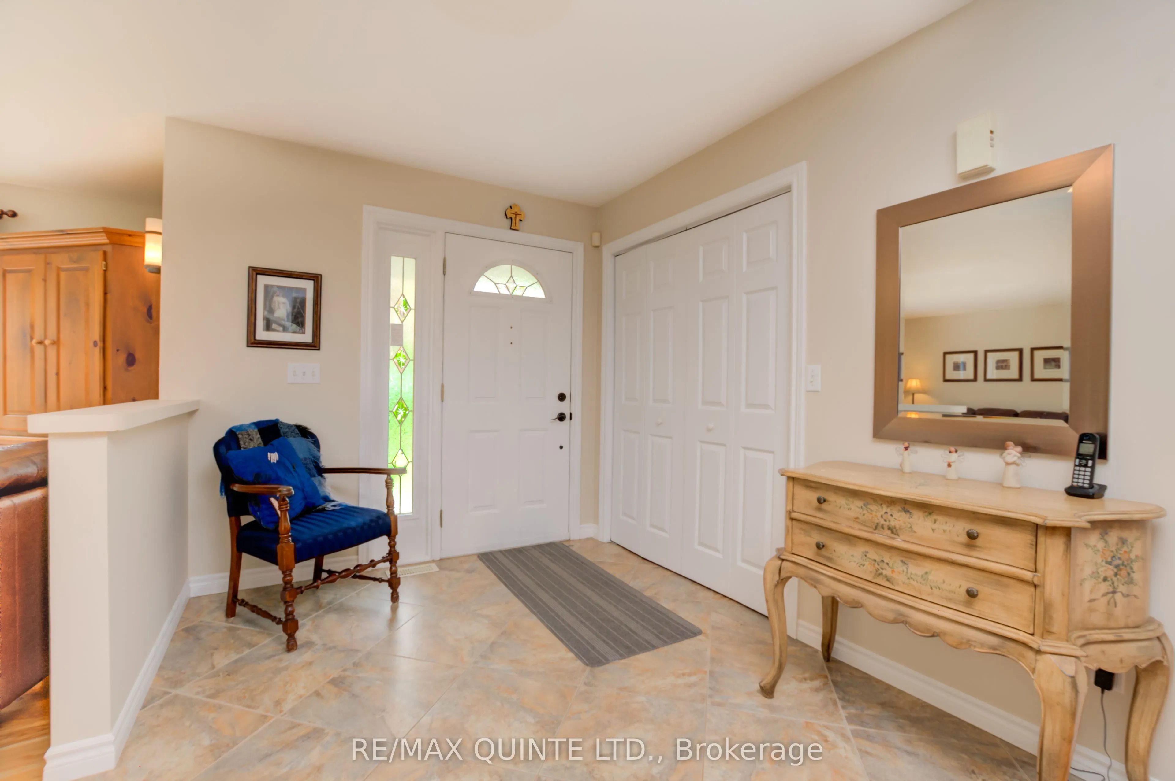 38 Oakridge Drive