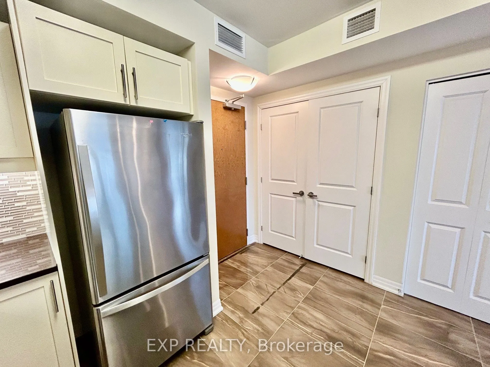 195 Besserer Street, #1104