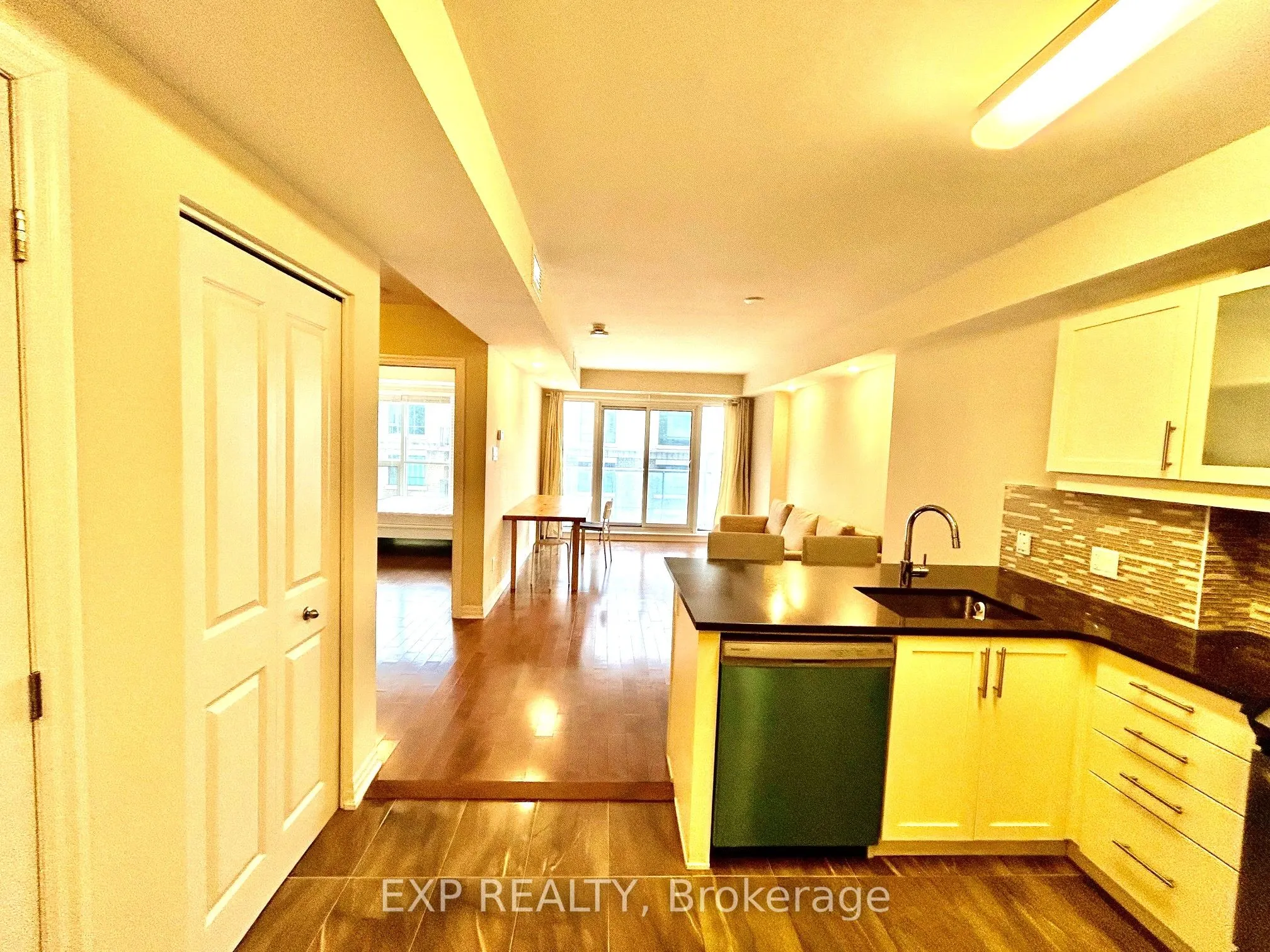 195 Besserer Street, #1104