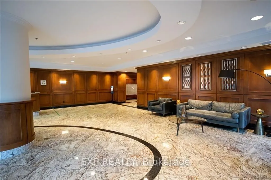 195 Besserer Street, #1104