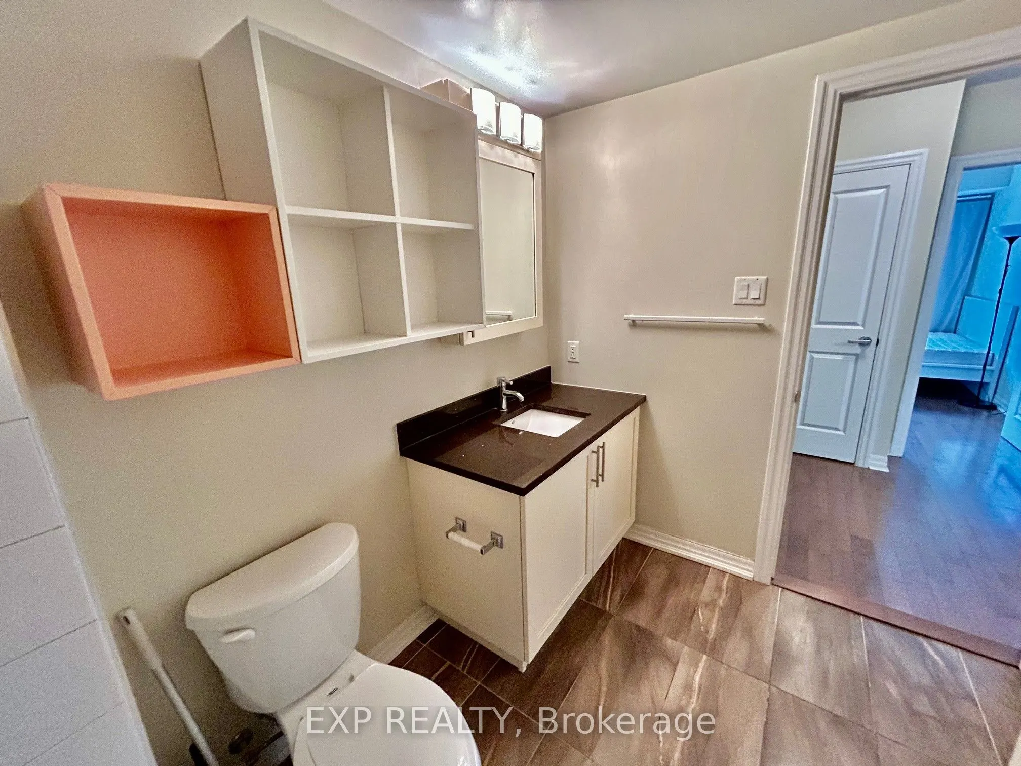 195 Besserer Street, #1104