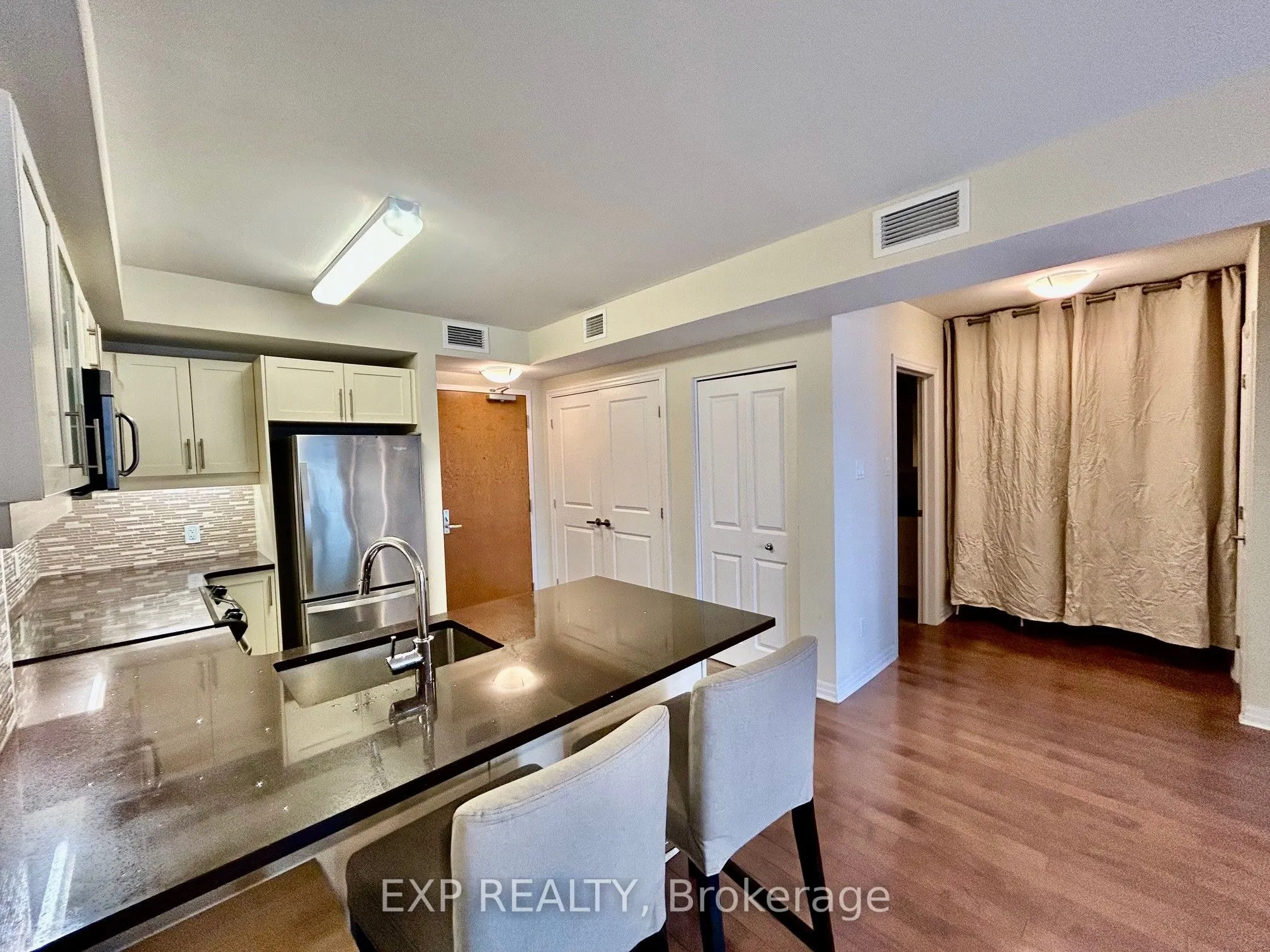 195 Besserer Street, #1104