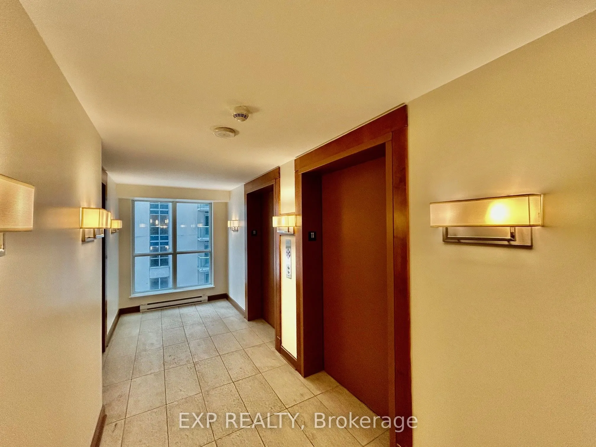 195 Besserer Street, #1104