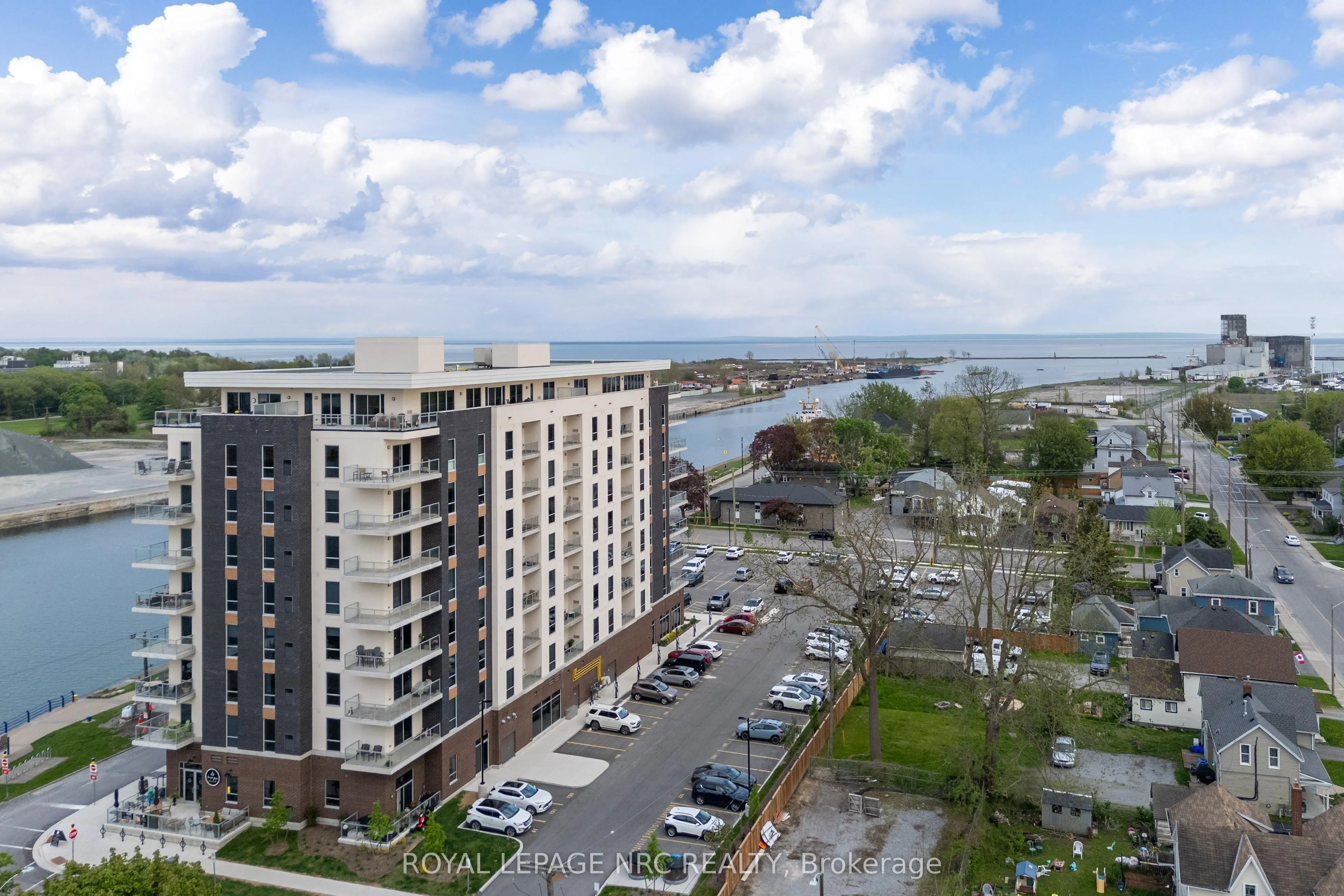 118 West Street, #602