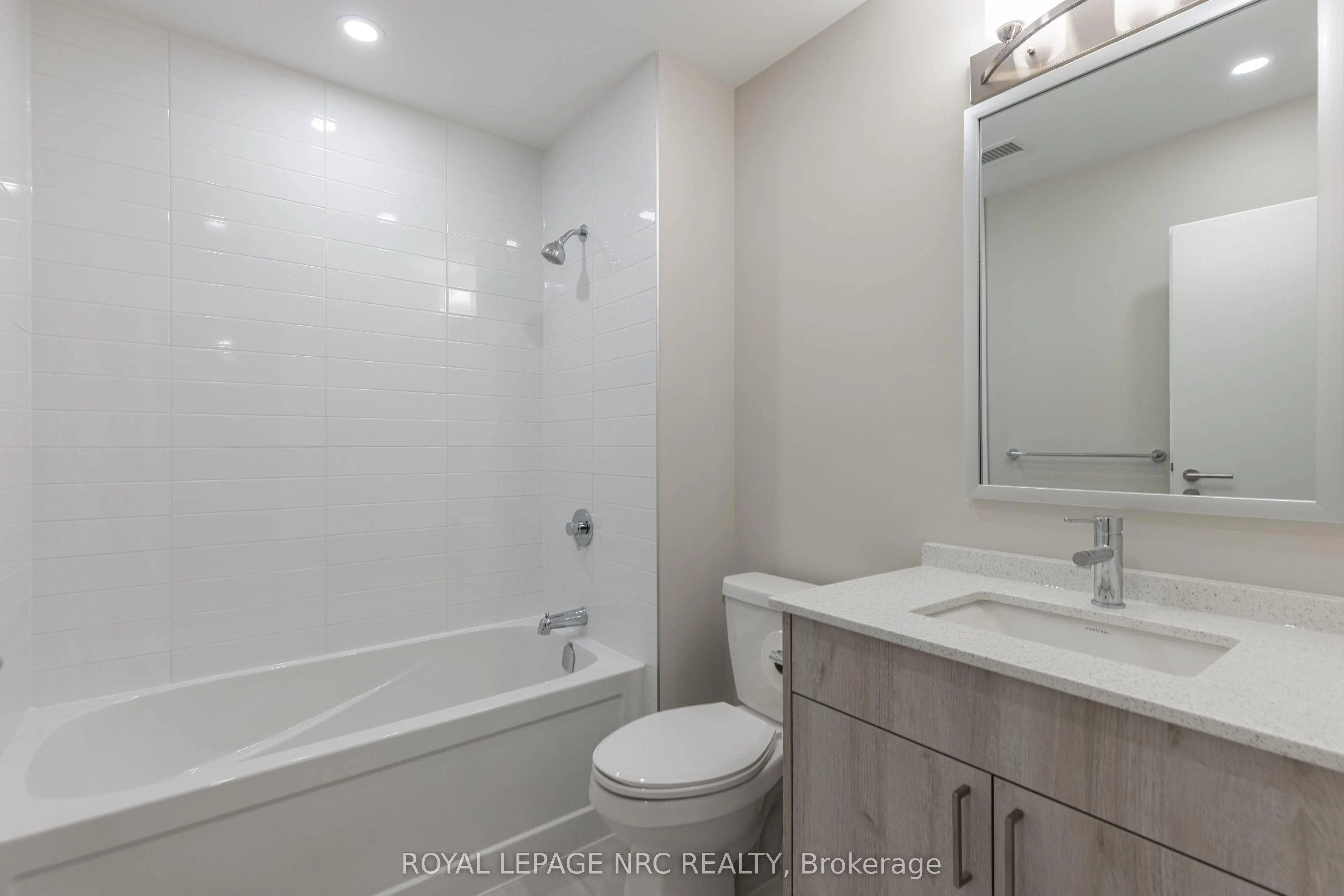 118 West Street, #602