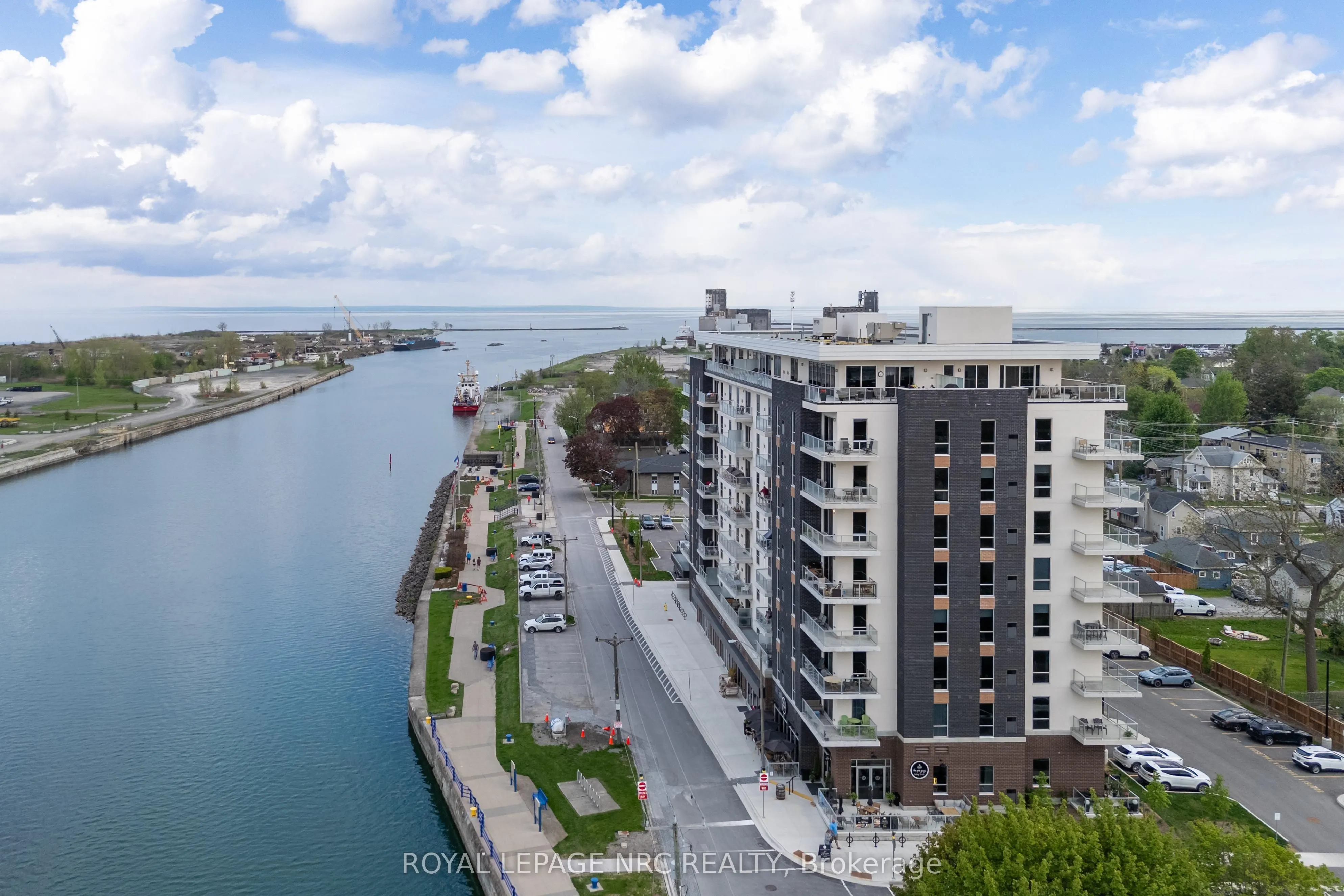 118 West Street, #602
