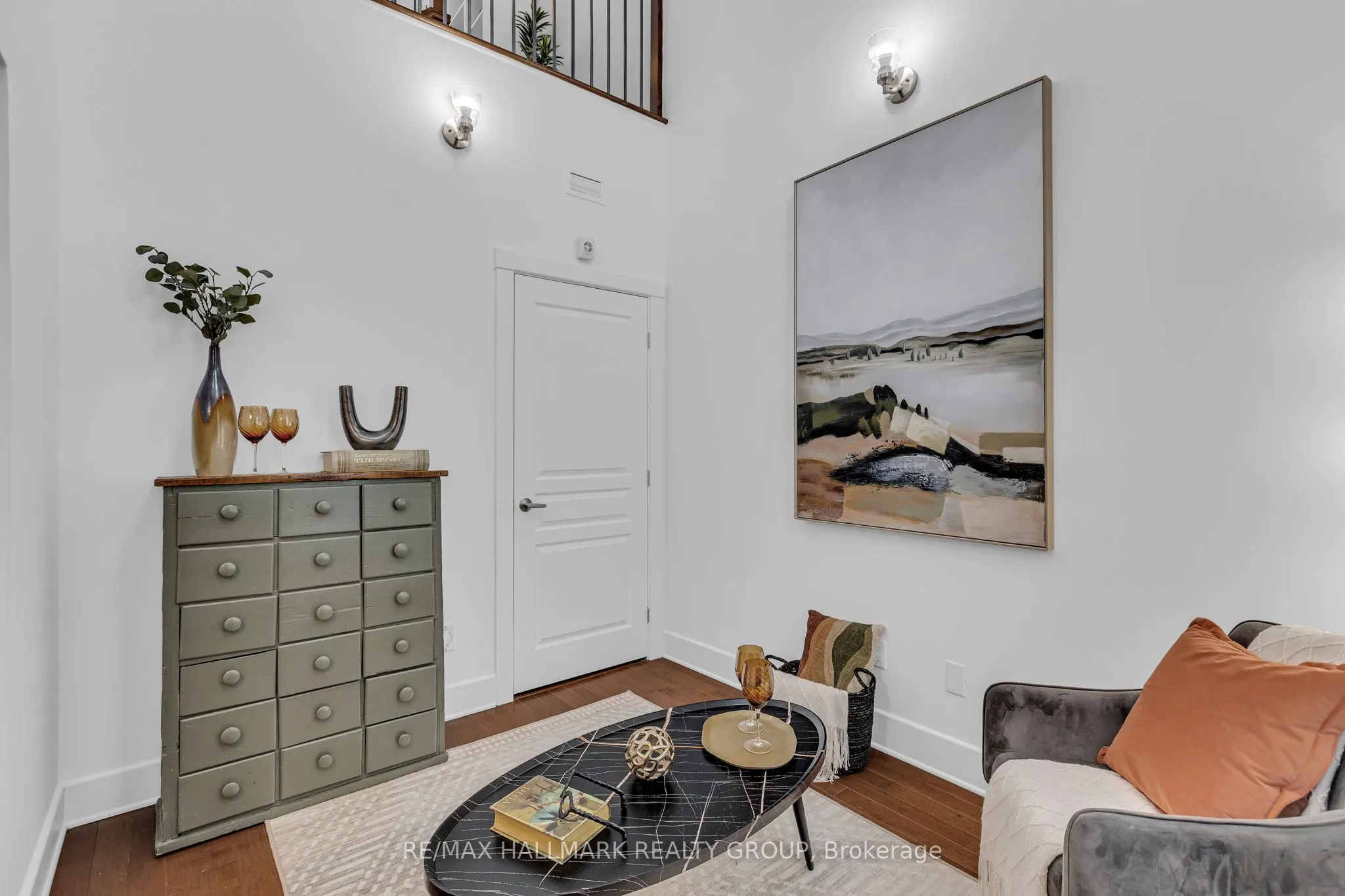 124 Guigues Avenue, #D124