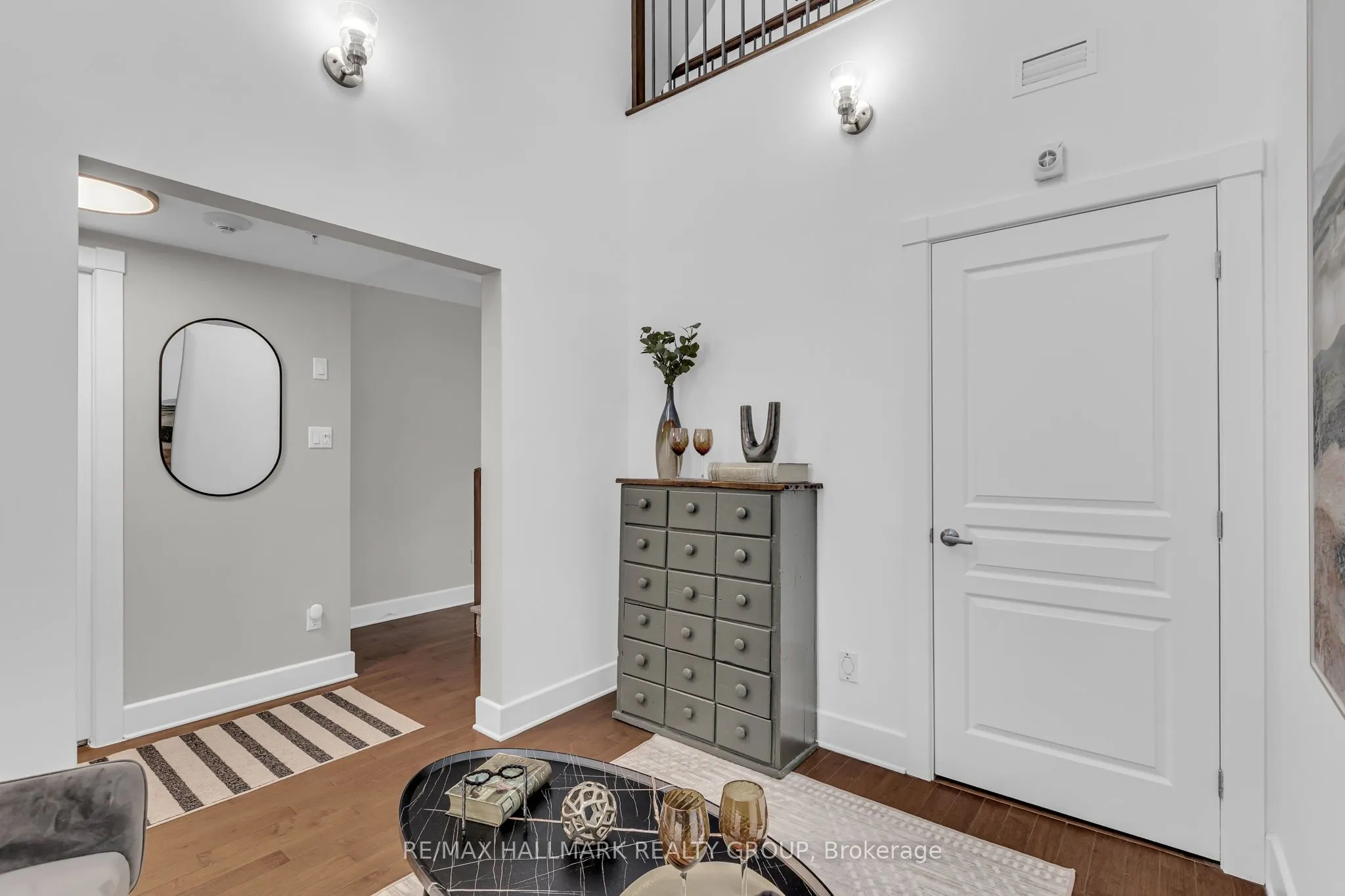 124 Guigues Avenue, #D124