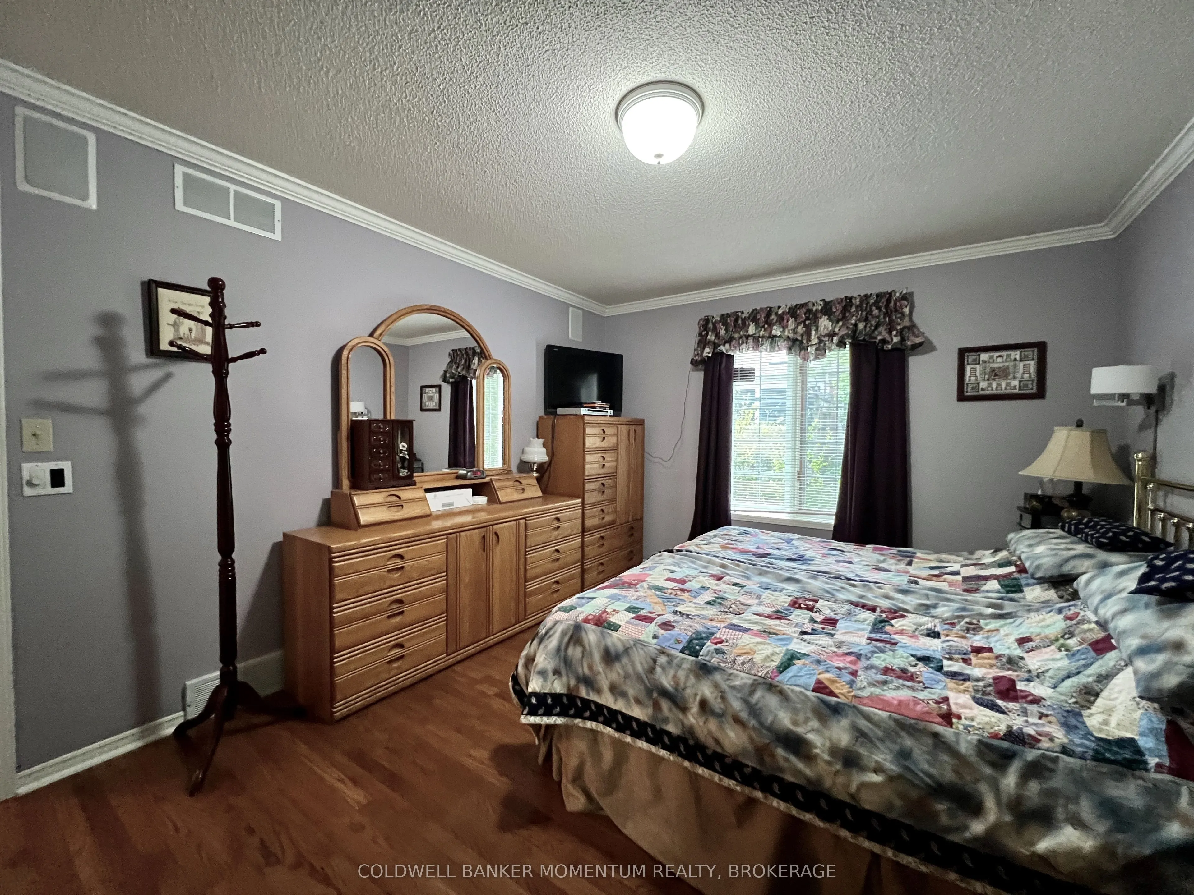 4114-1 Butternut Court, #1