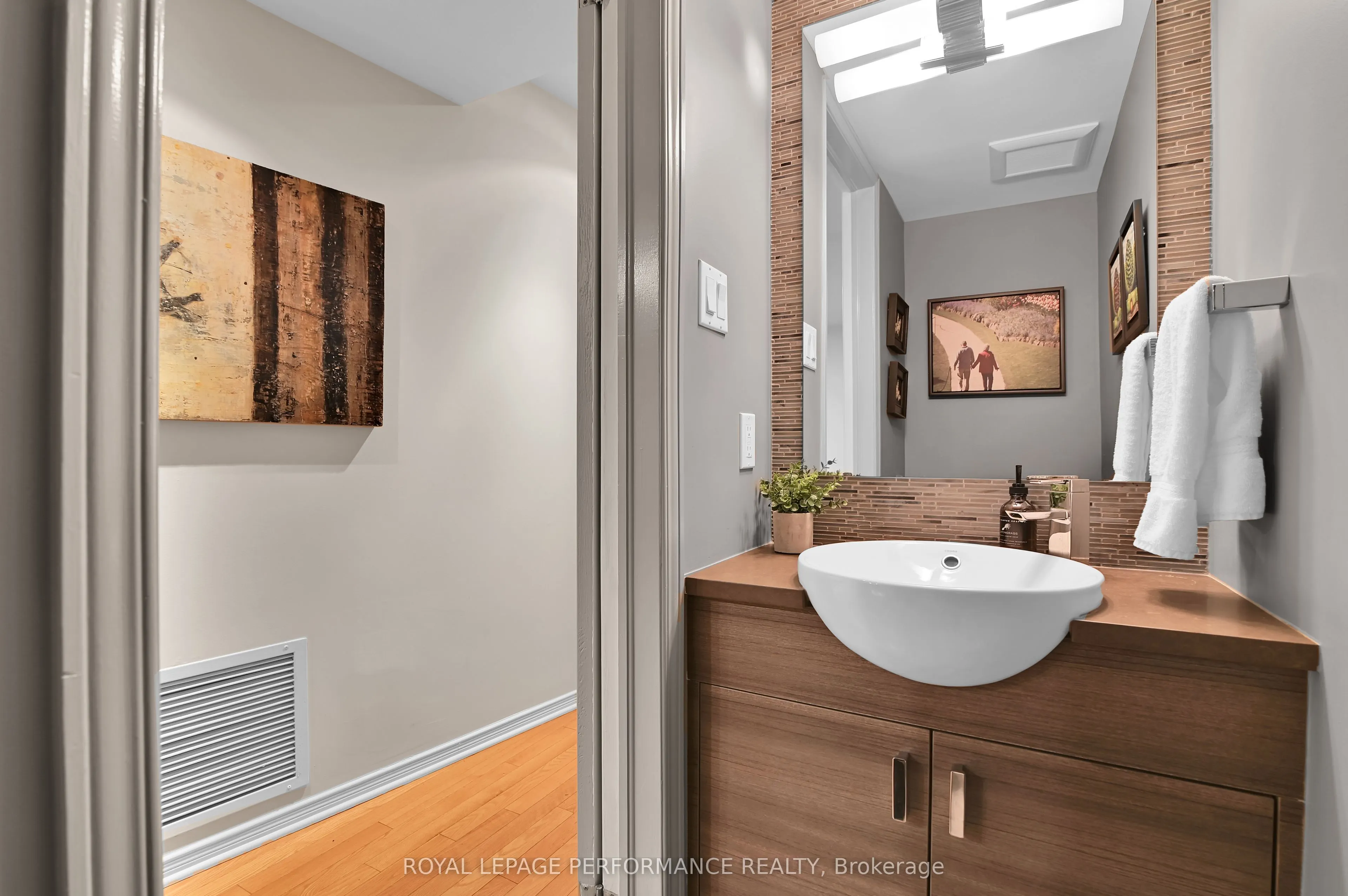 250 Fountain Place, #130E