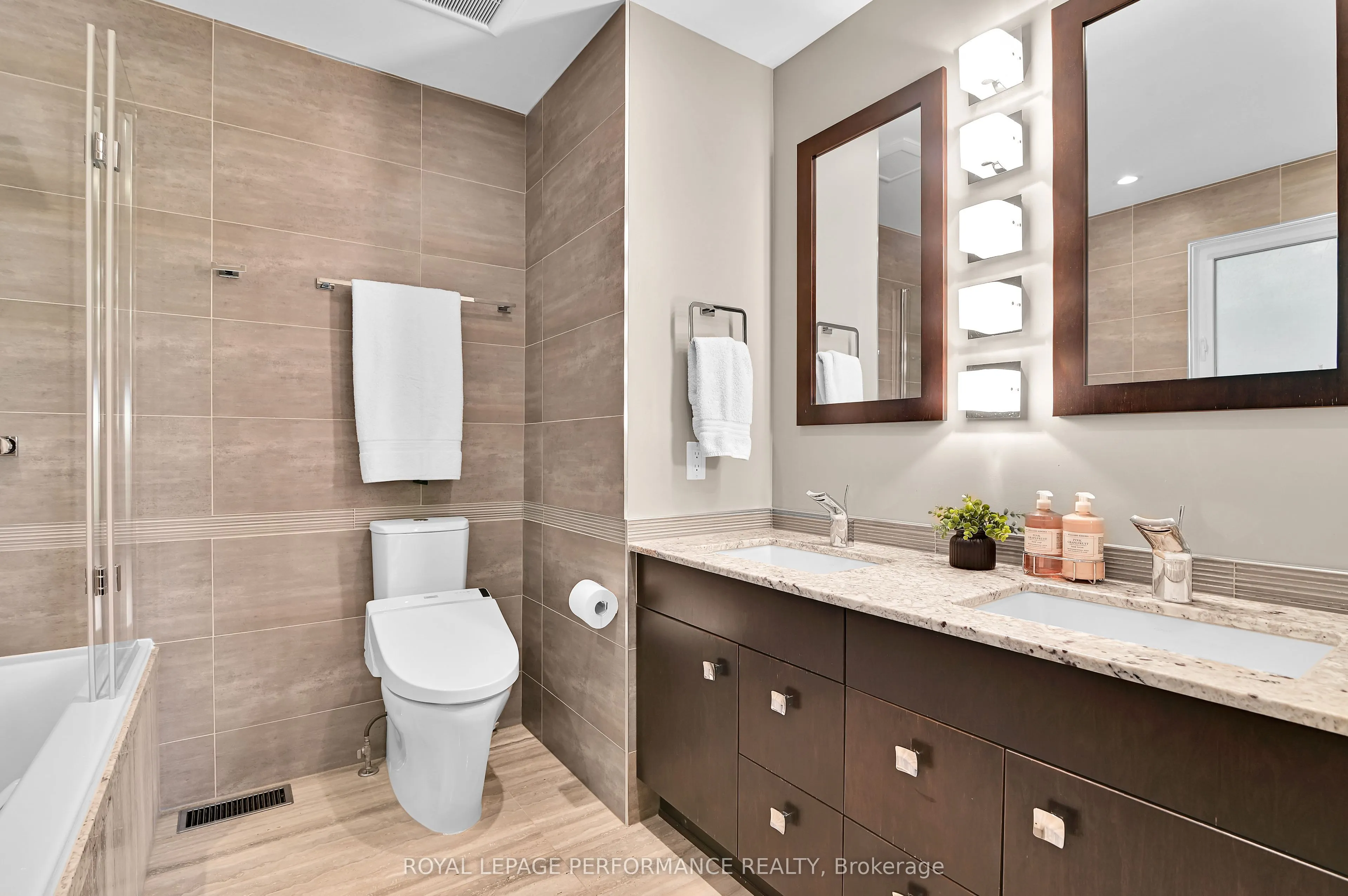 250 Fountain Place, #130E
