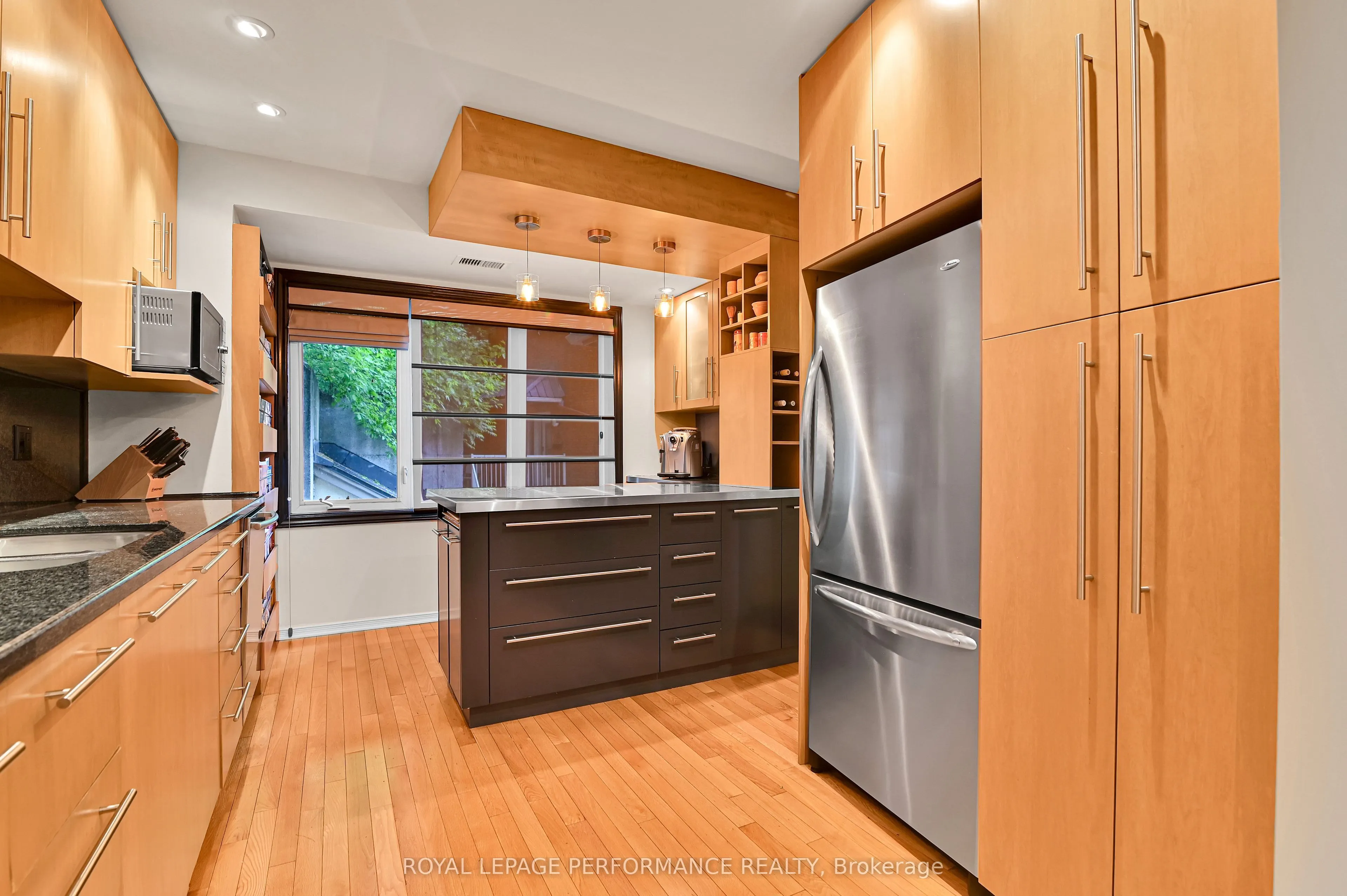 250 Fountain Place, #130E