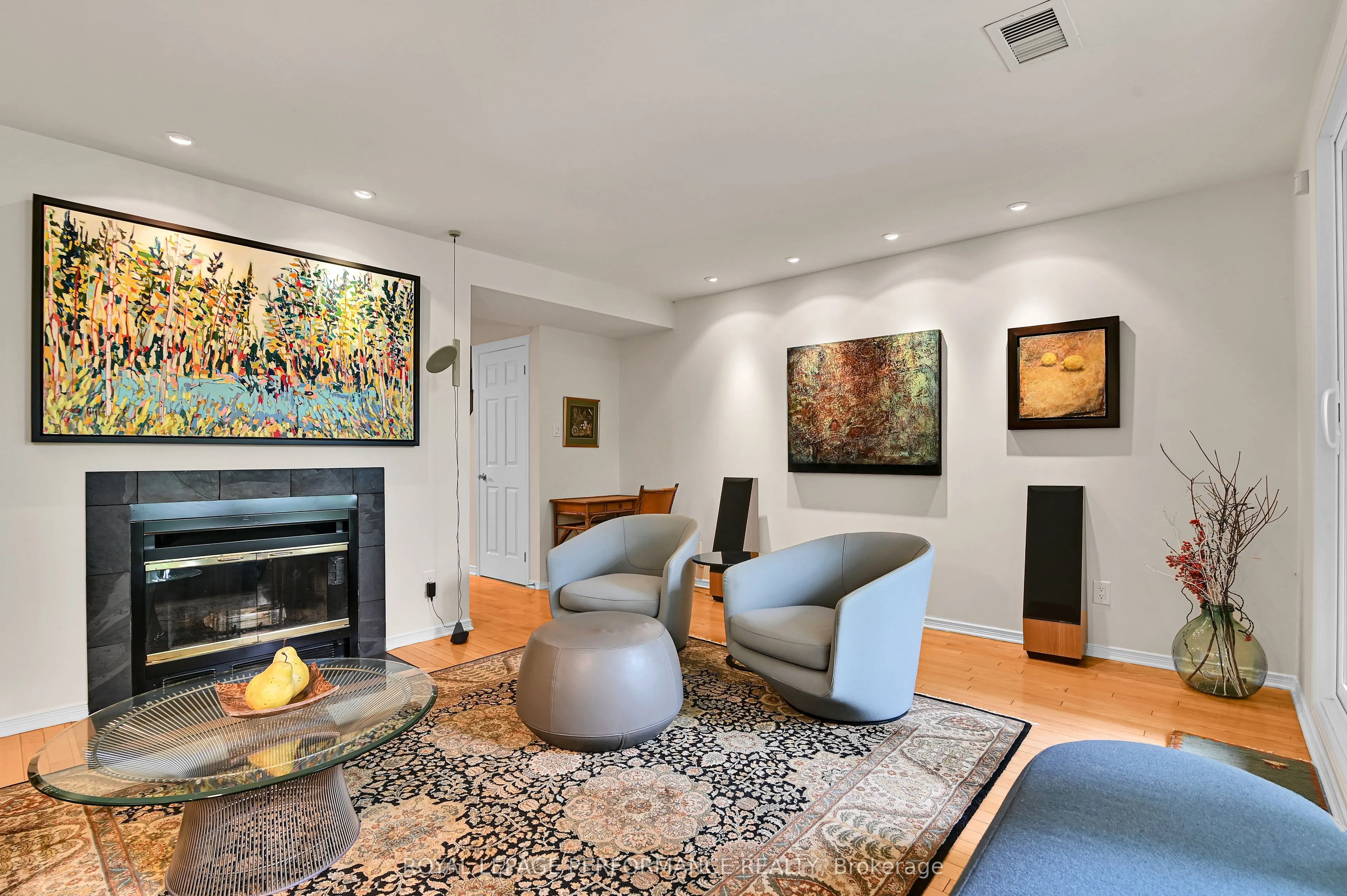 250 Fountain Place, #130E