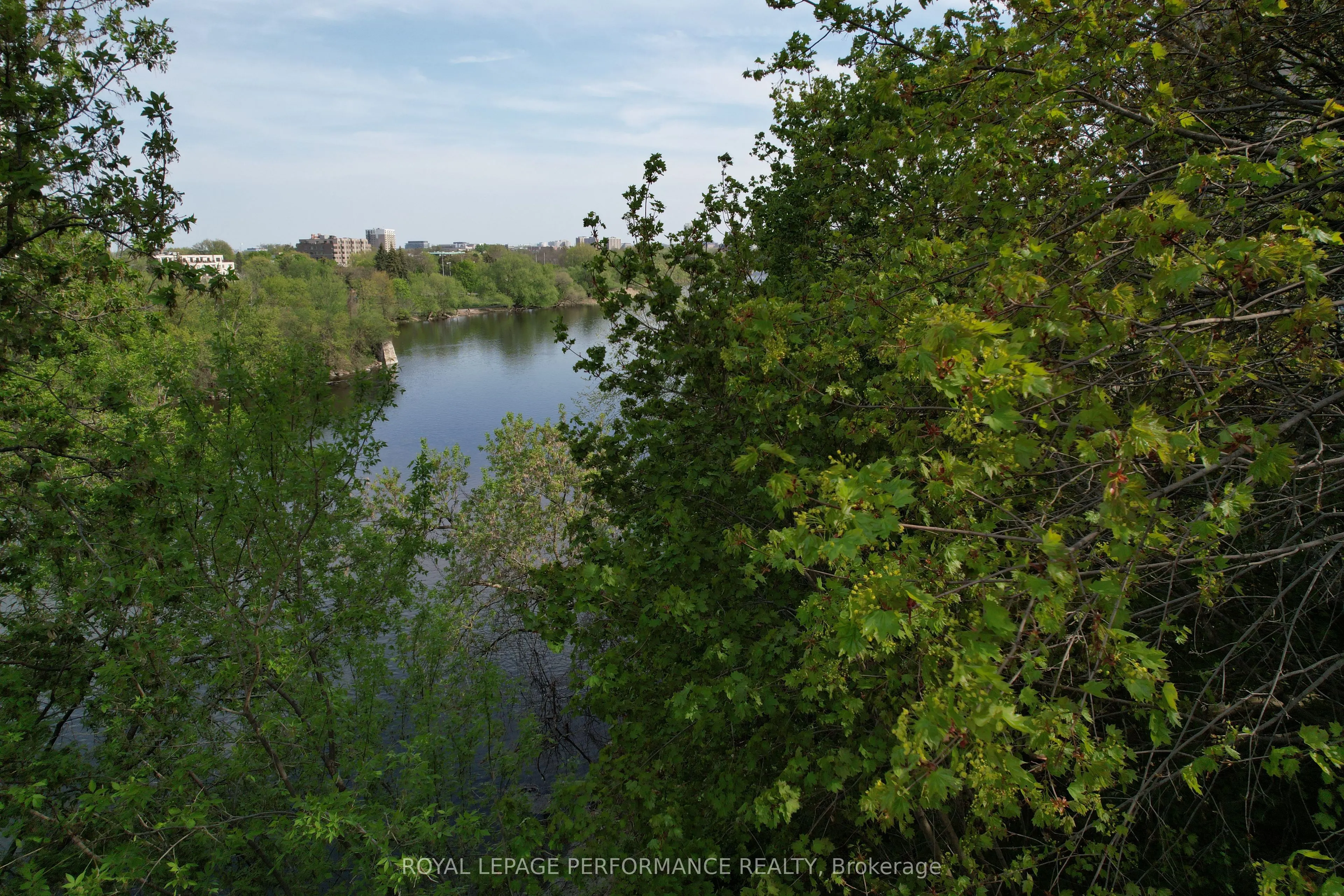 250 Fountain Place, #130E