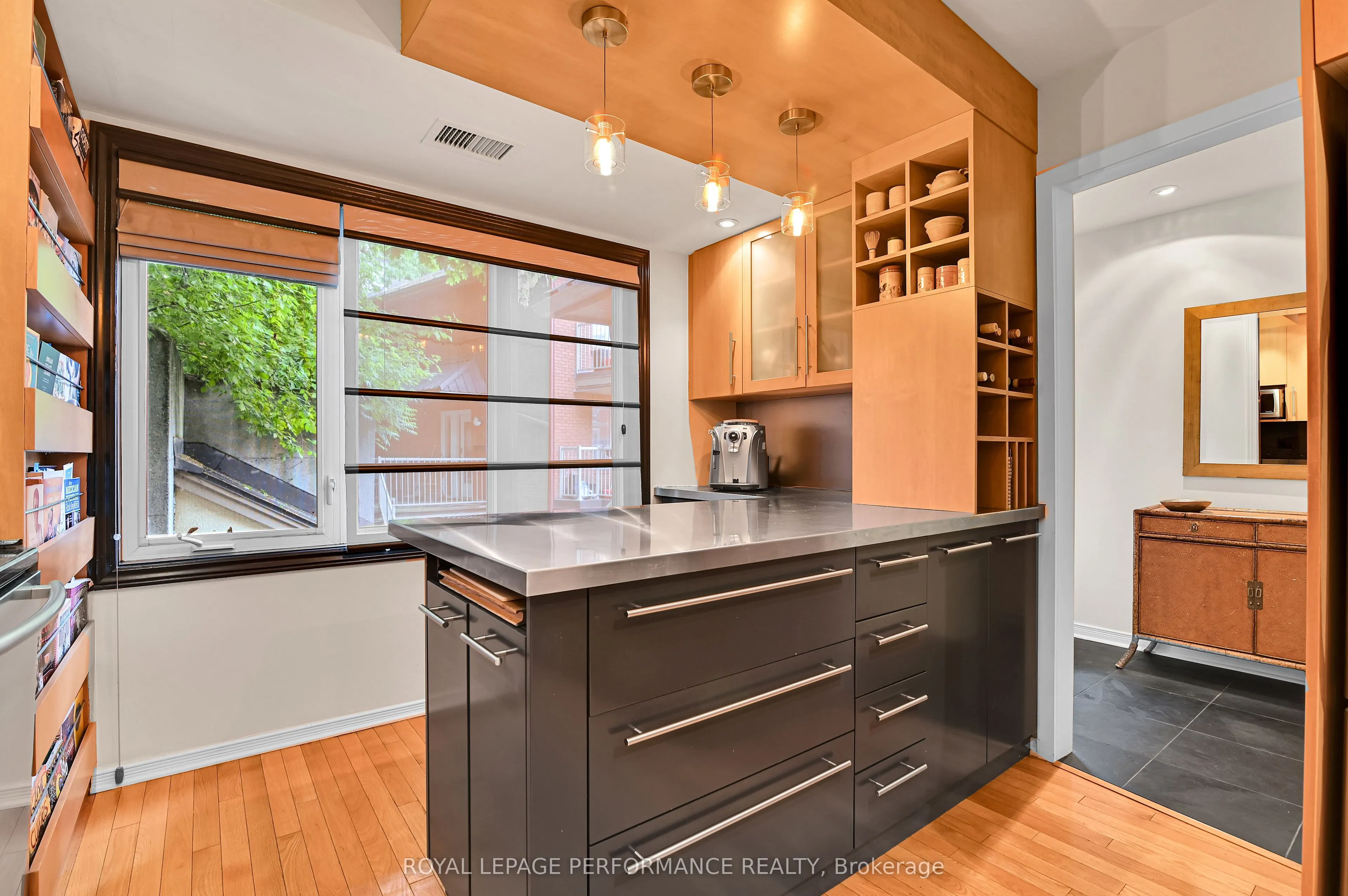250 Fountain Place, #130E