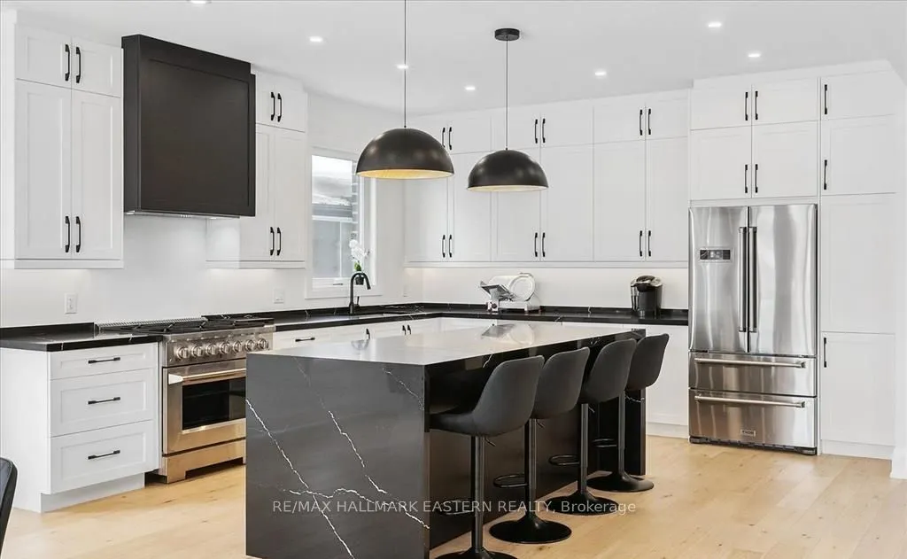 678 Otonabee Drive
