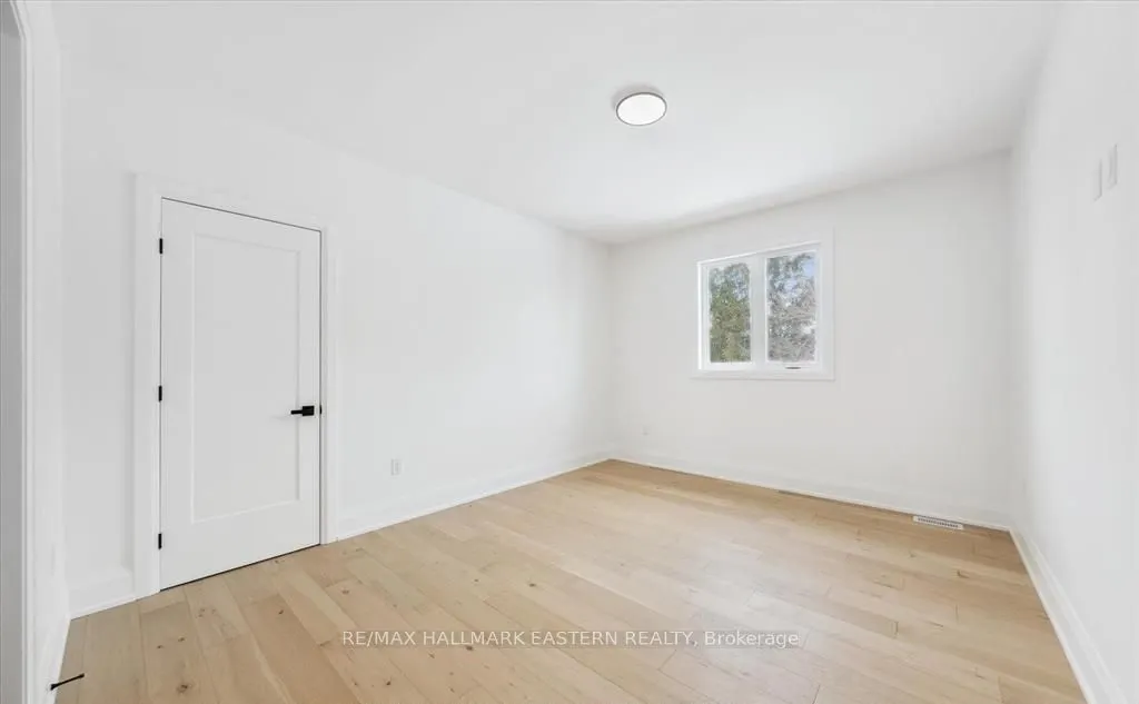 678 Otonabee Drive