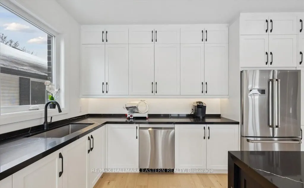 678 Otonabee Drive