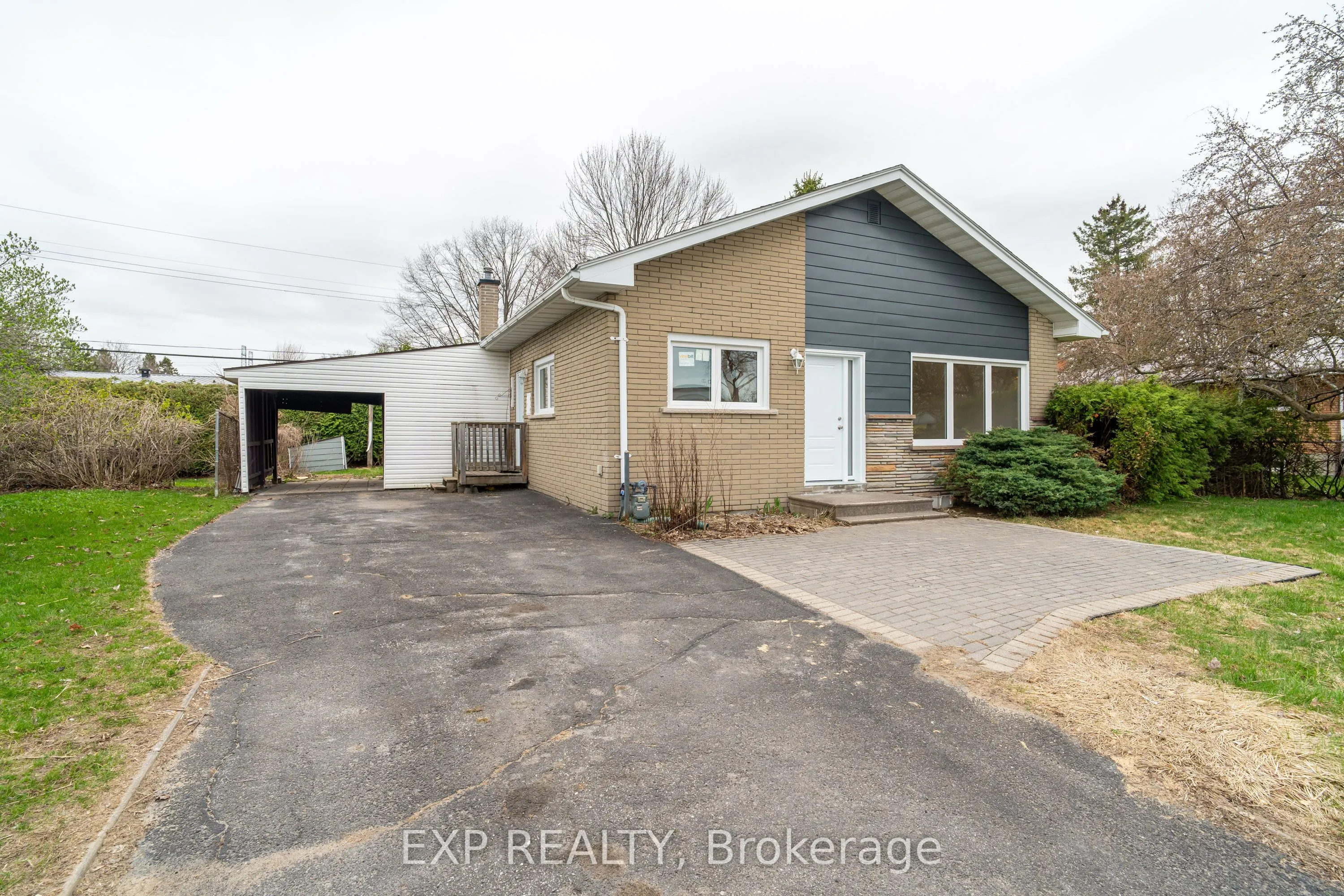 120 Knoxdale Road