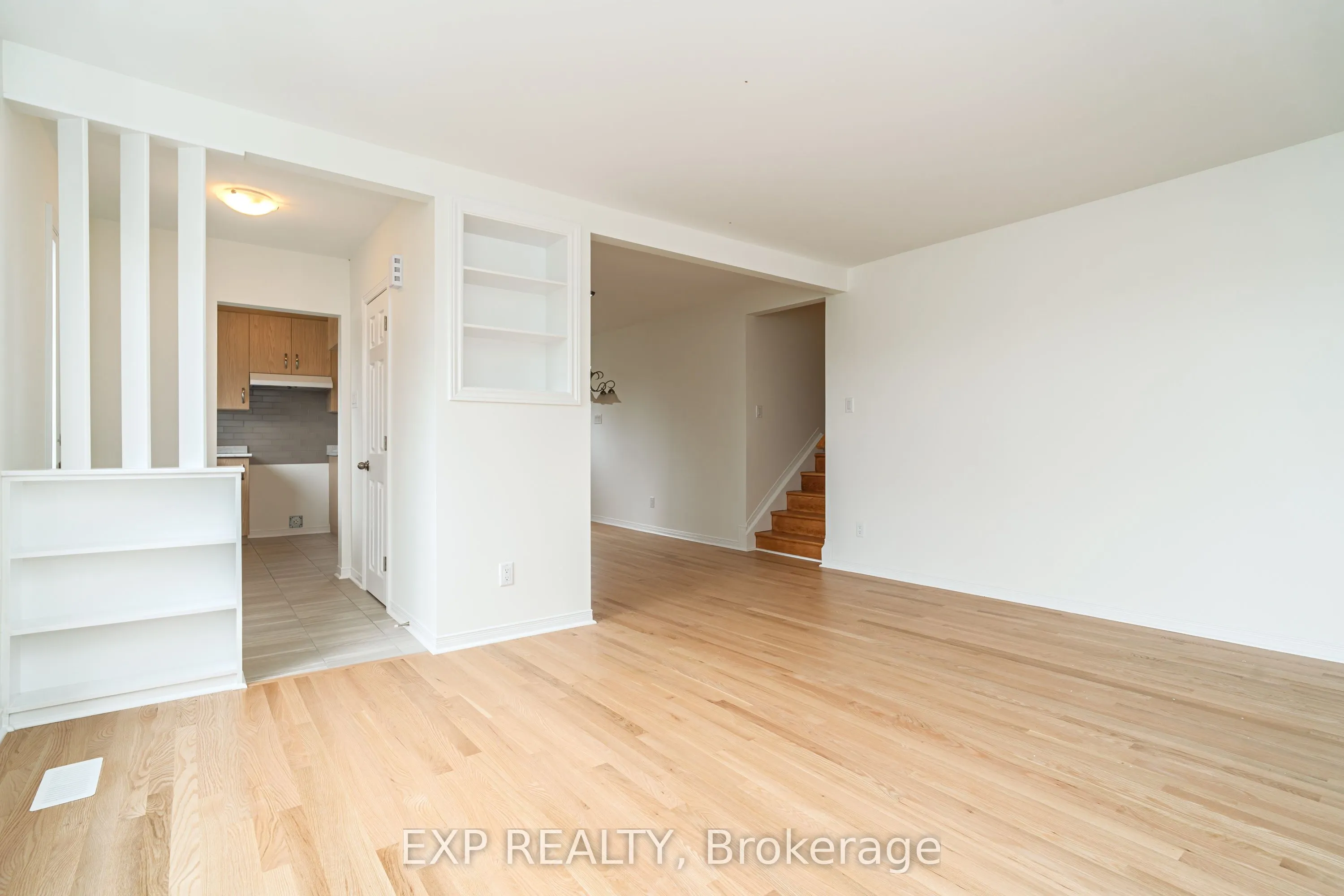 120 Knoxdale Road