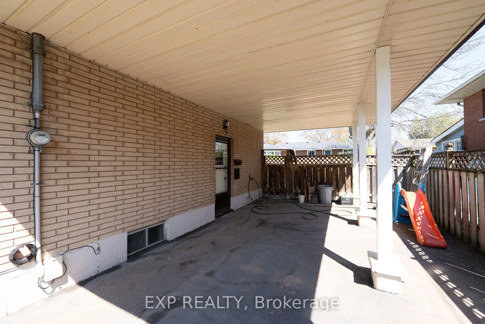 402 Kerman Avenue