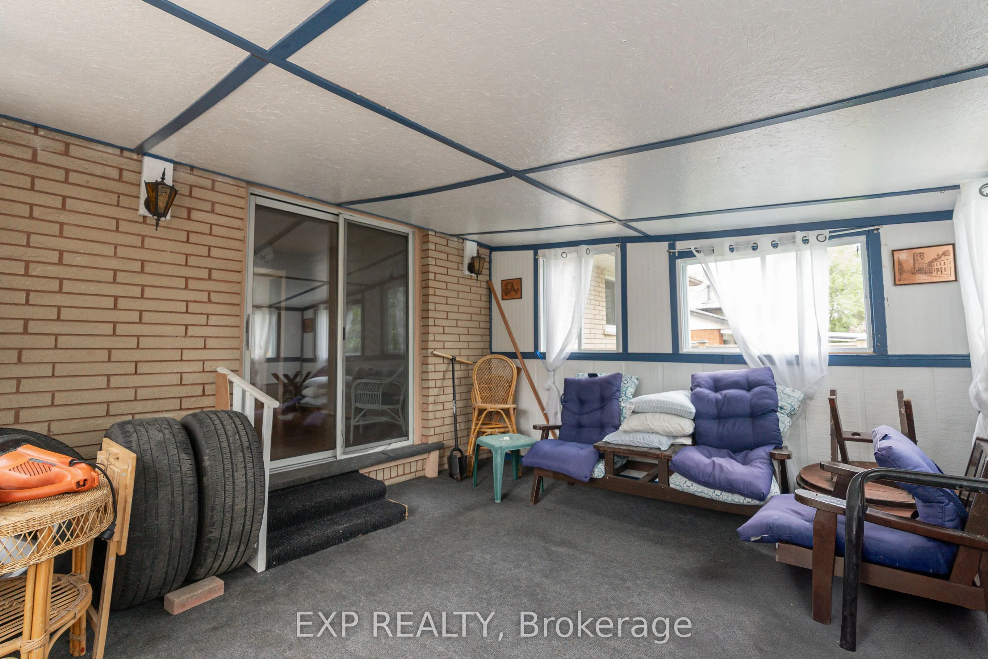 402 Kerman Avenue