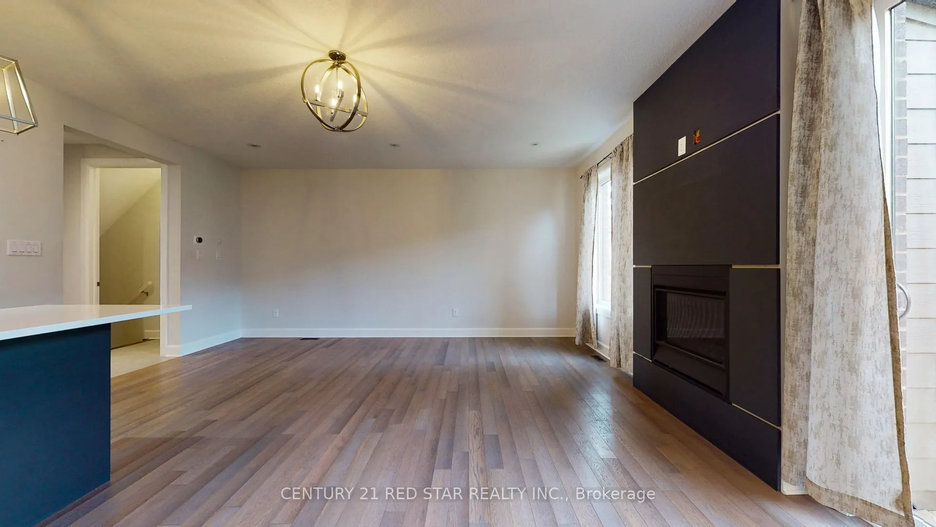 499 Sophia Crescent #32