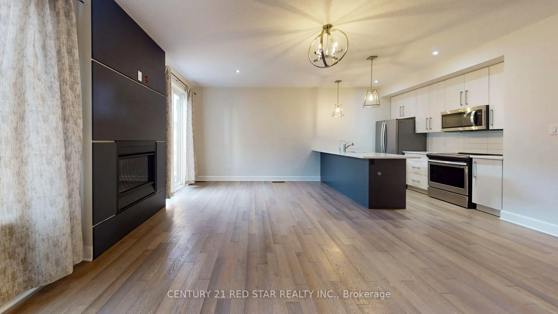 499 Sophia Crescent #32