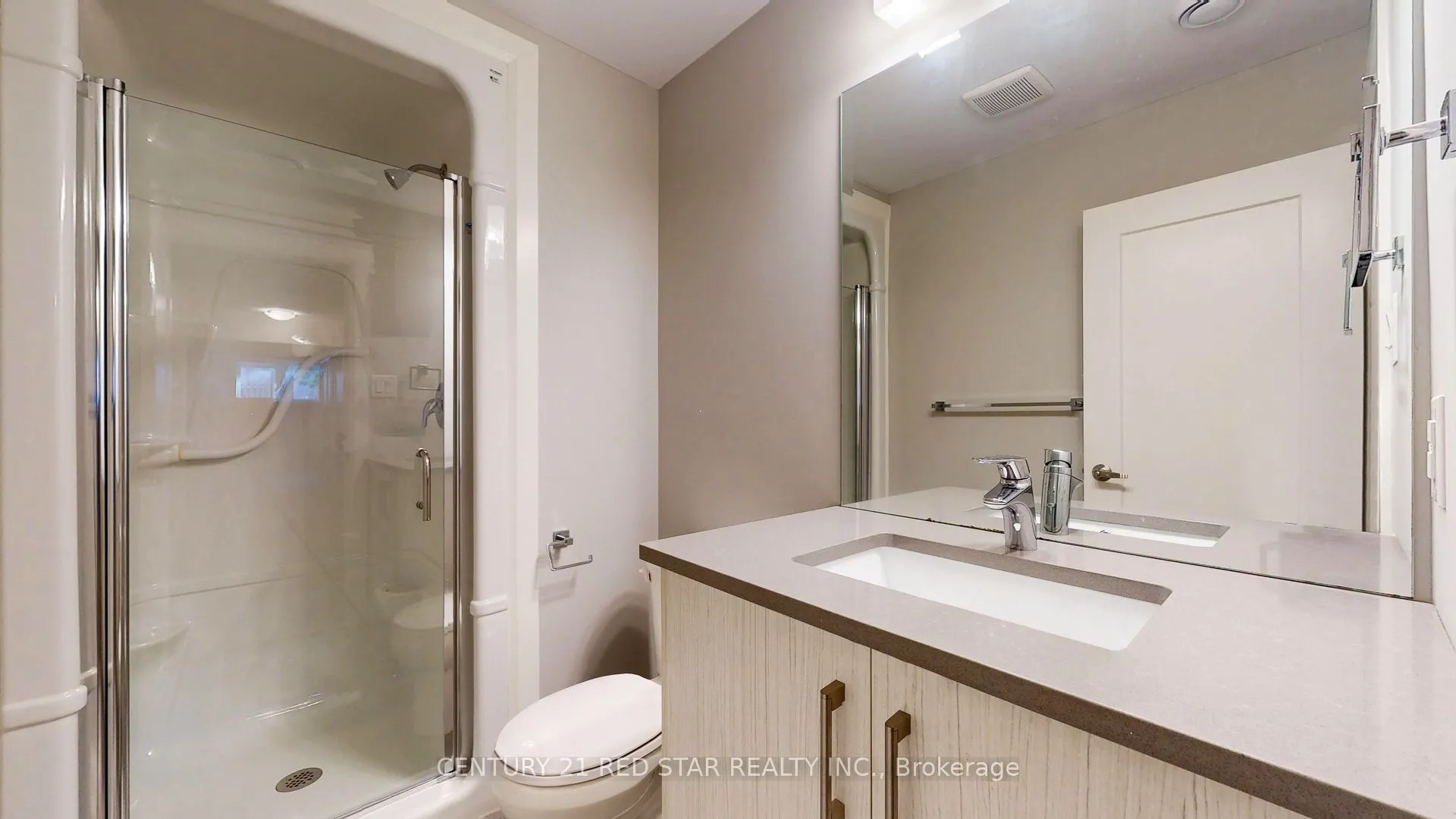 499 Sophia Crescent #32