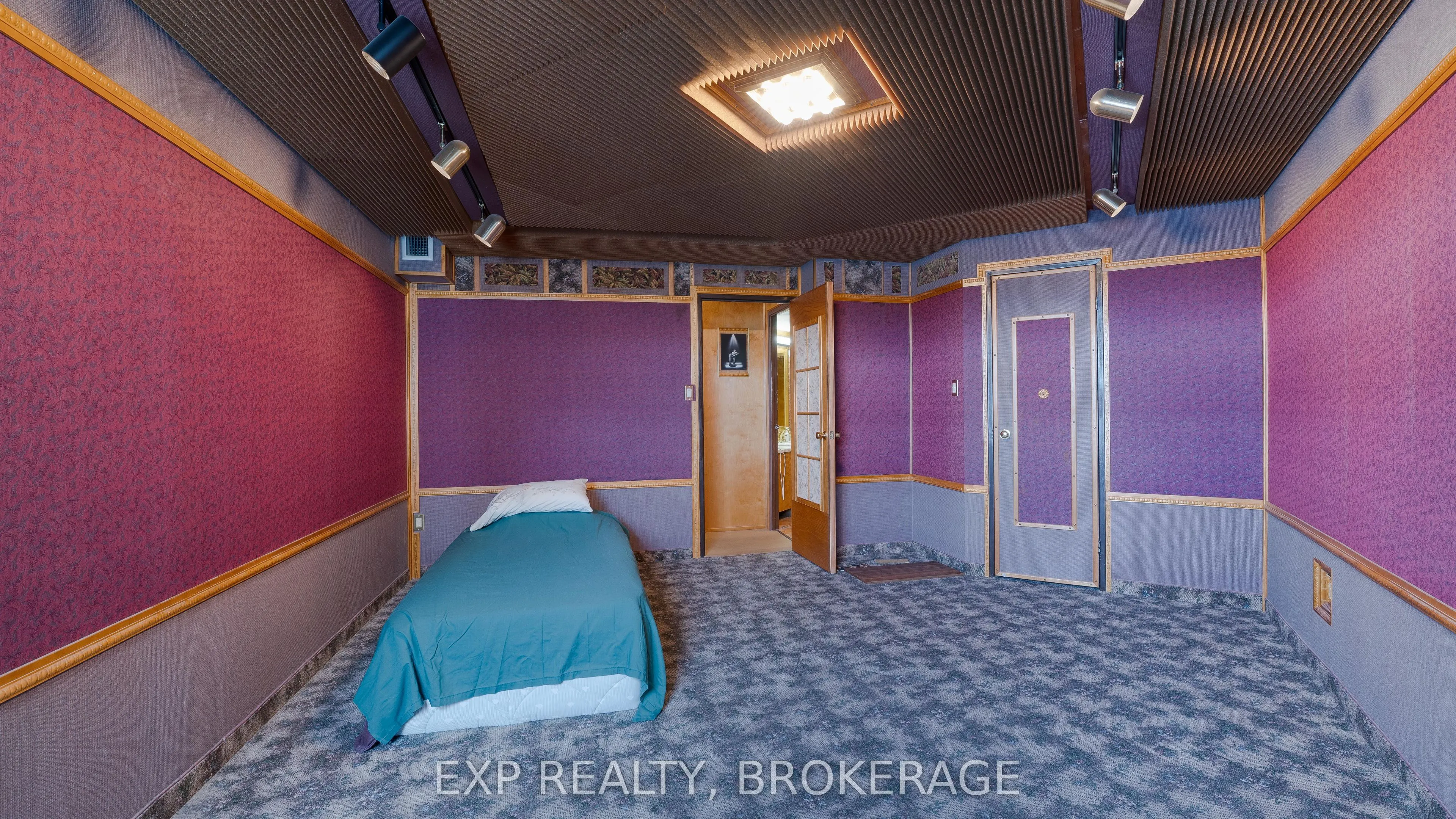 185 ONTARIO Street, #1407