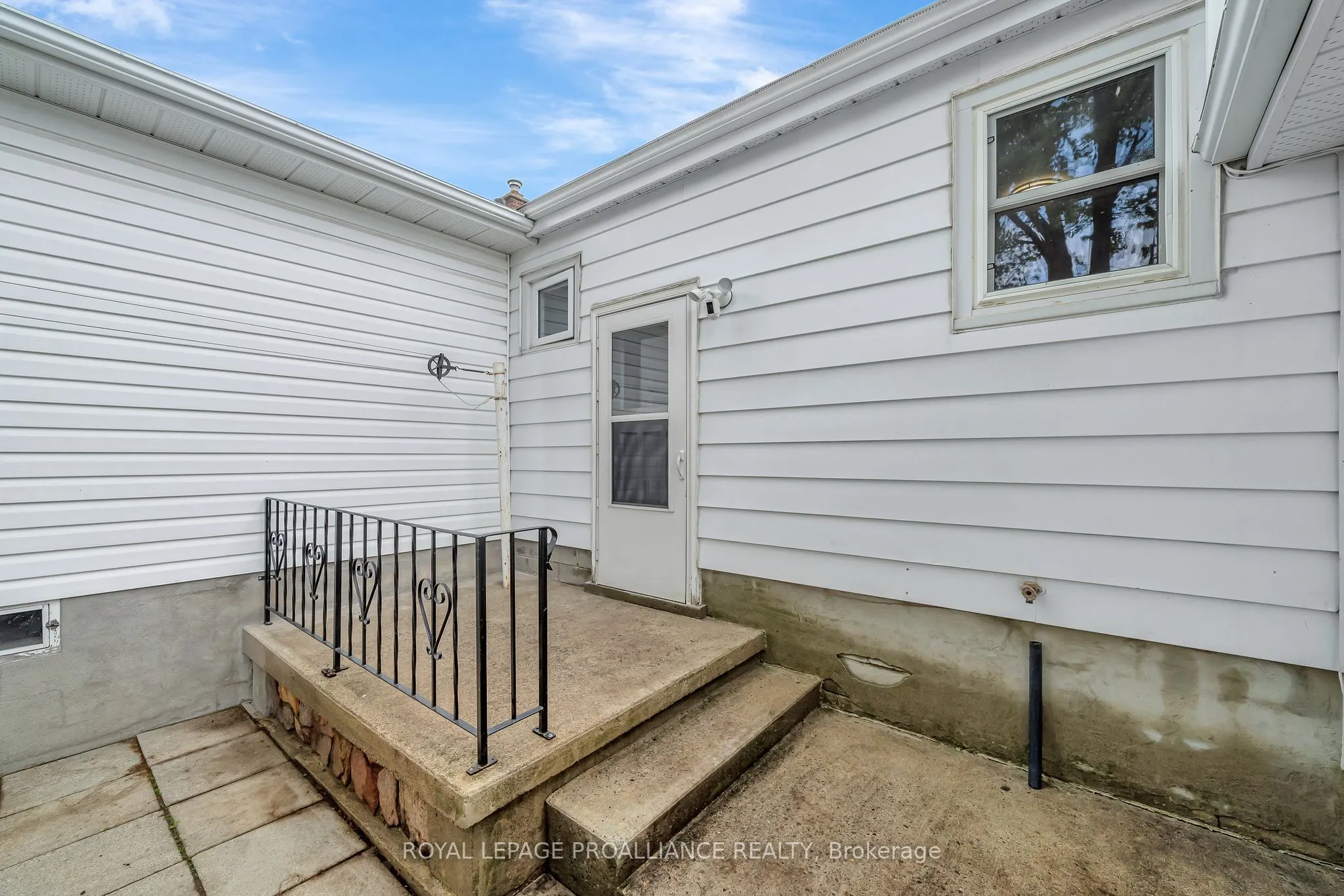 66 North Park Gardens